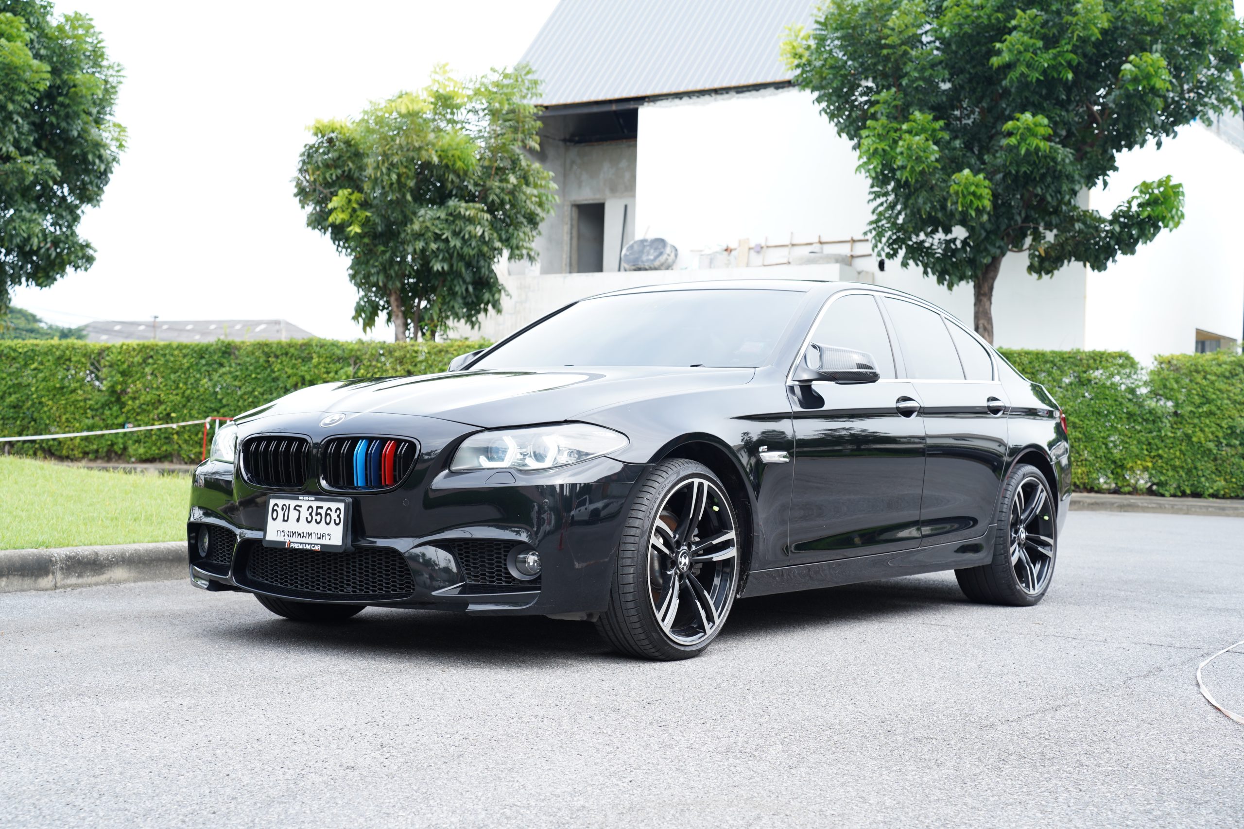 2010 BMW 525d 3.0 F10 Sedan - Image 3
