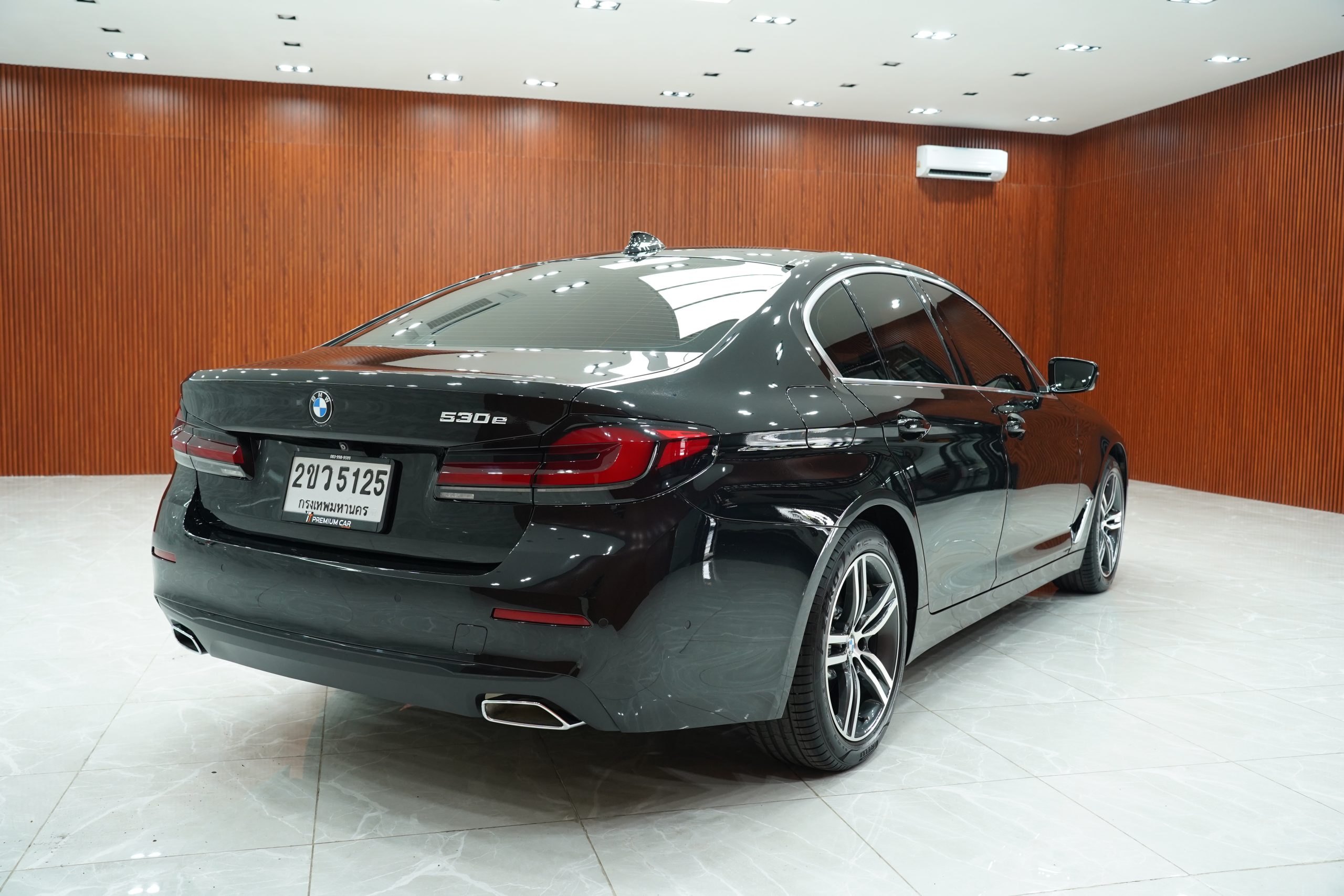 2022 BMW 530e 2.0 G30 (ปี 17-22) Elite Sedan - Image 8