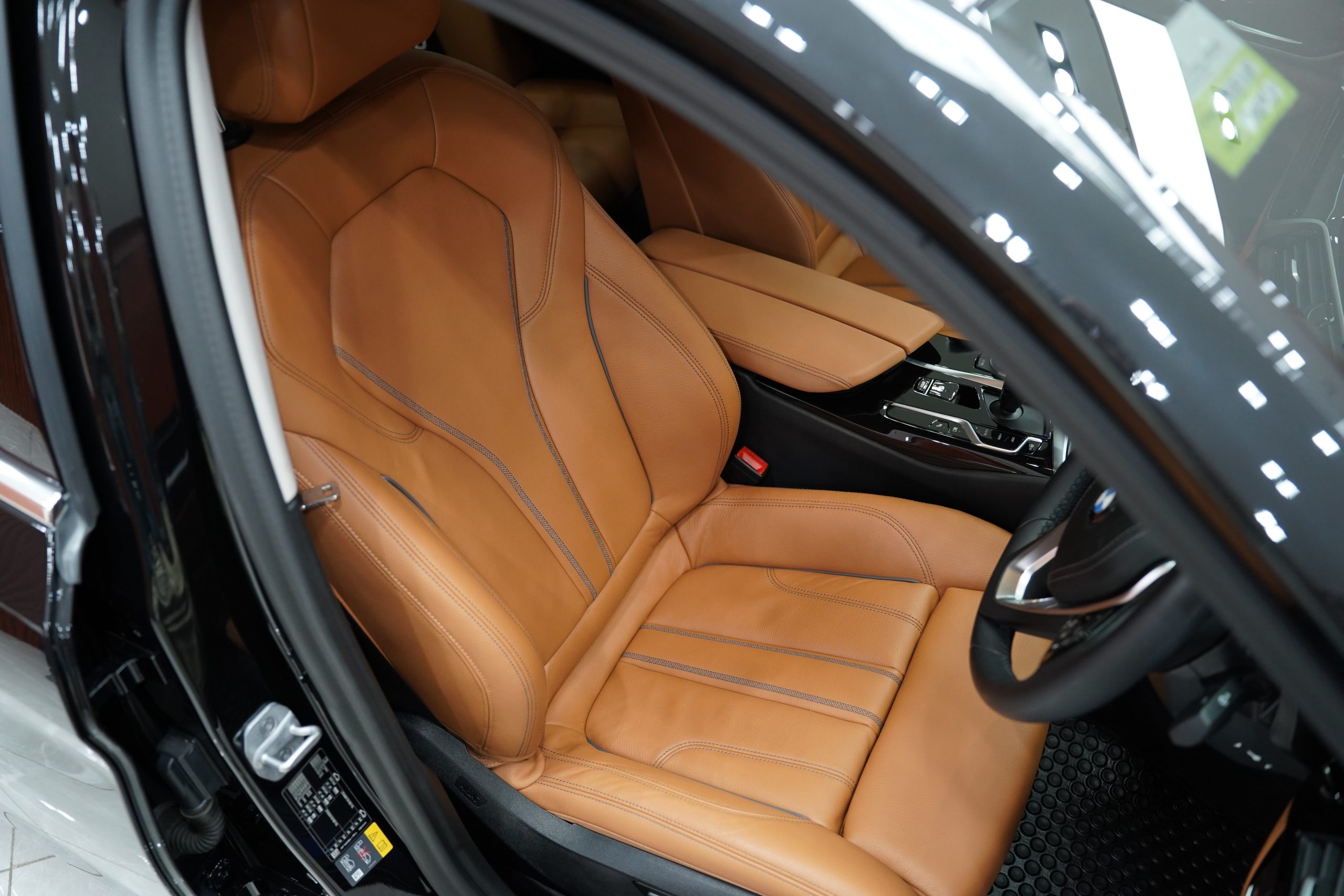 2022 BMW 530e 2.0 G30 (ปี 17-22) Elite Sedan - Image 13