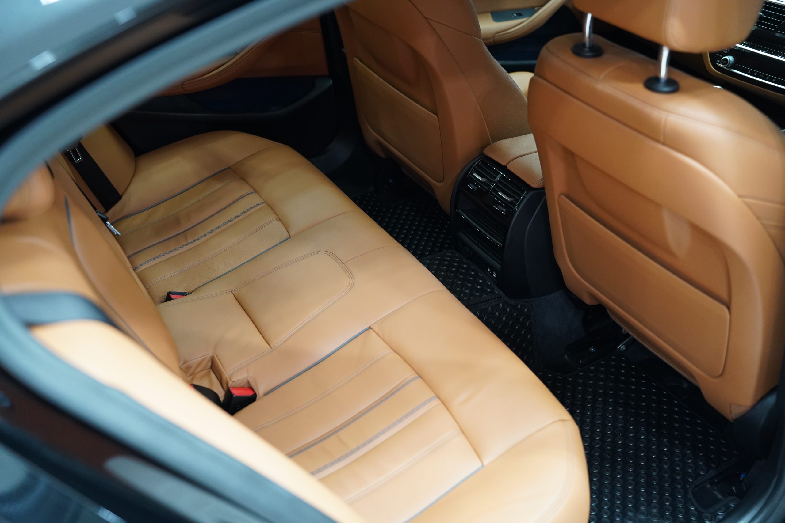 2022 BMW 530e 2.0 G30 (ปี 17-22) Elite Sedan - Image 18