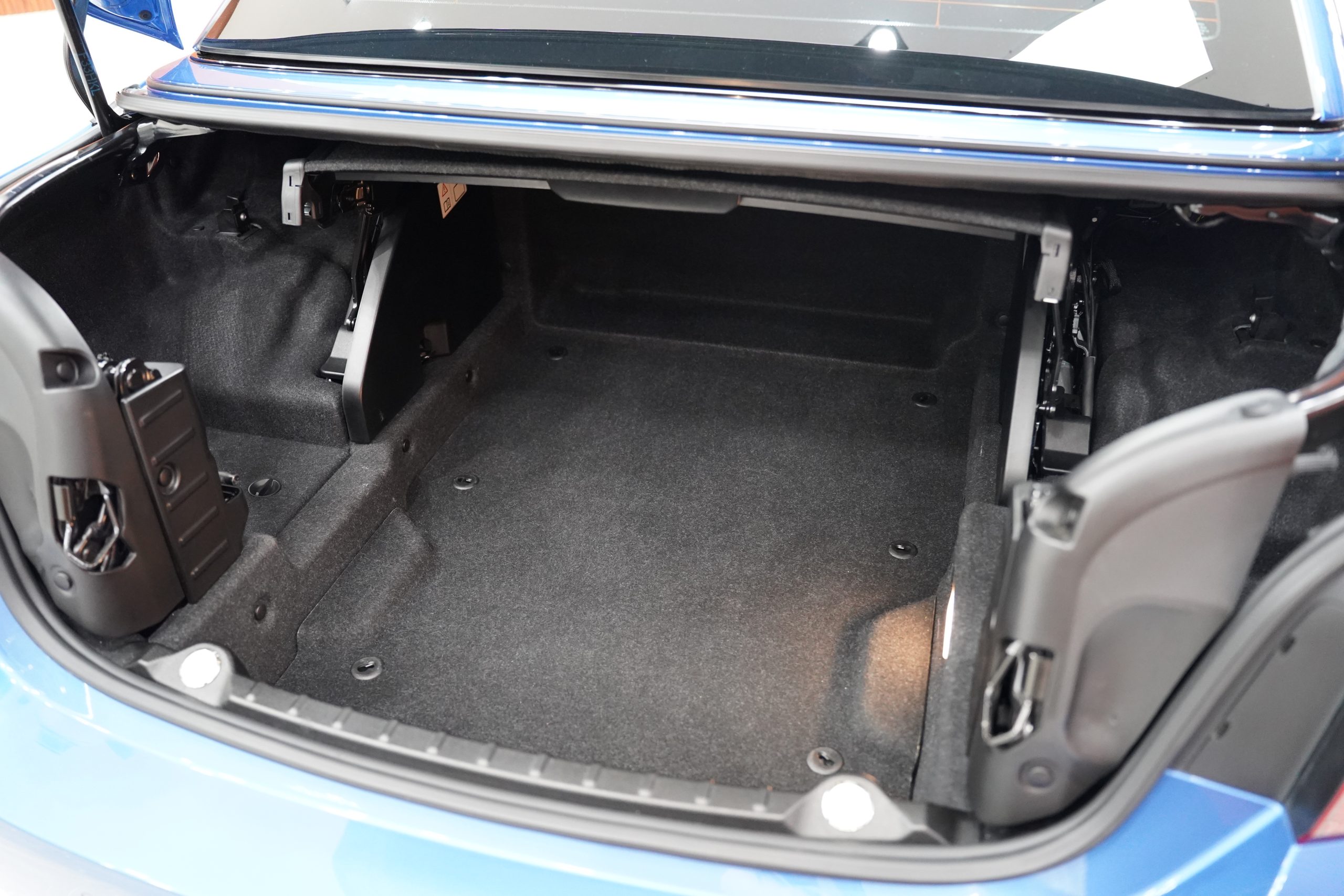 2017 BMW 420d 2.0 F33 (ปี 13-17) M Sport Convertible - Image 27