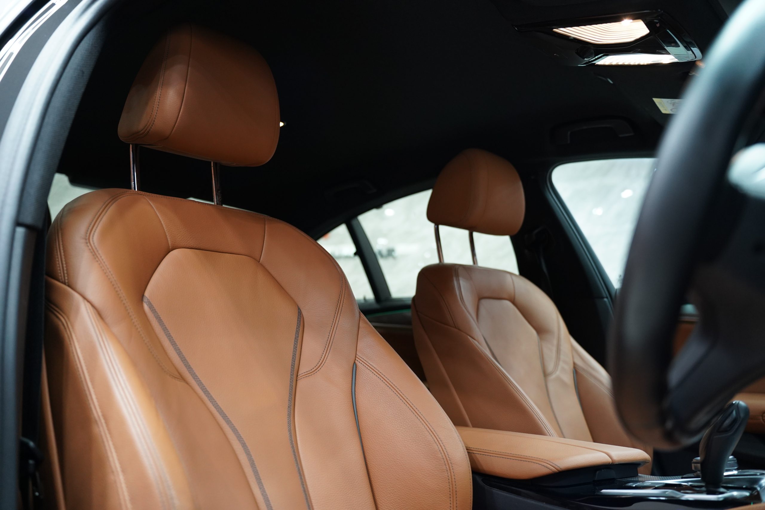 2019 BMW 520d 2.0 G30 (ปี 17-22) M Sport Sedan - Image 12