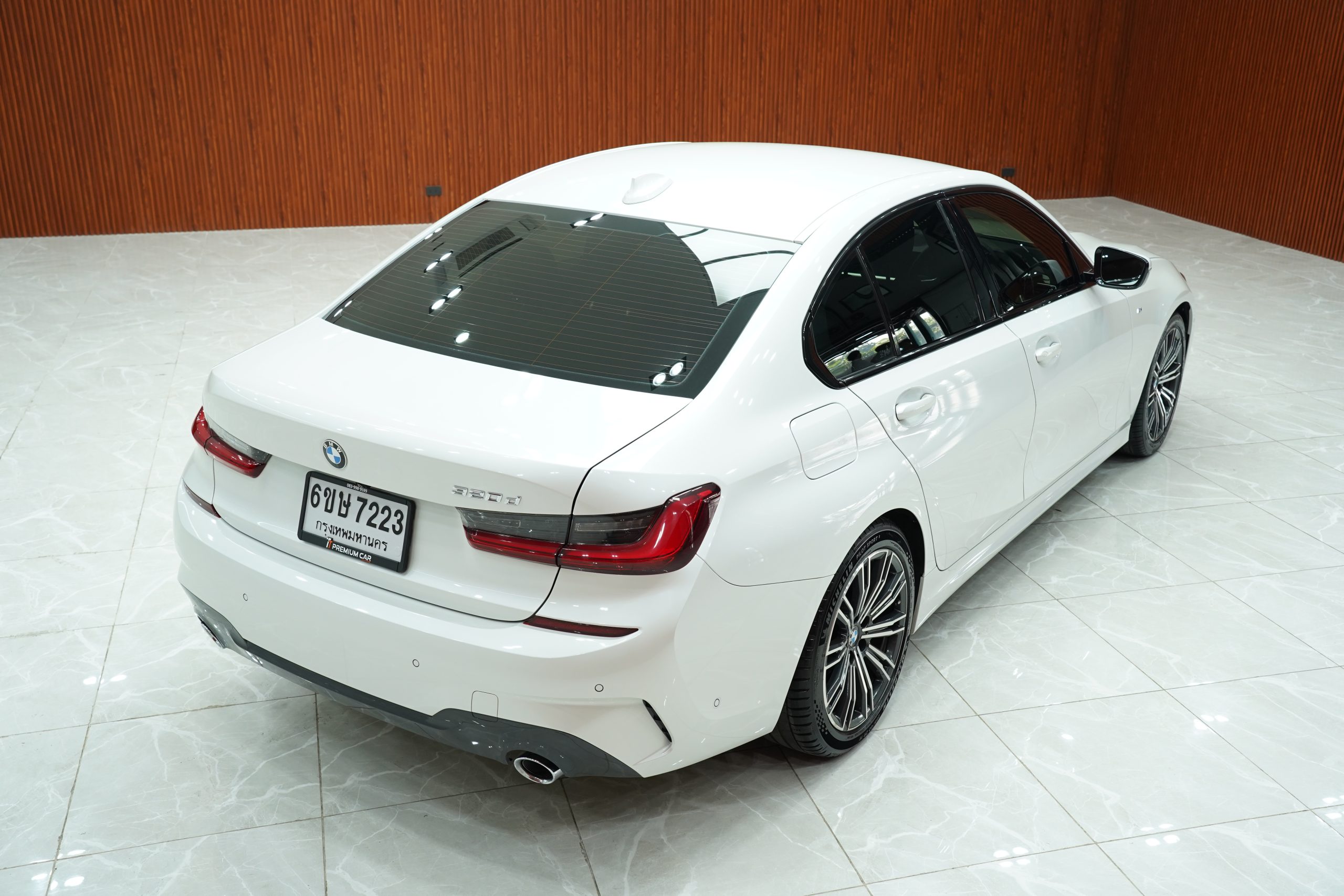 2020 BMW 320d 2.0 G20 (ปี 19-26) M Sport Sedan - Image 8