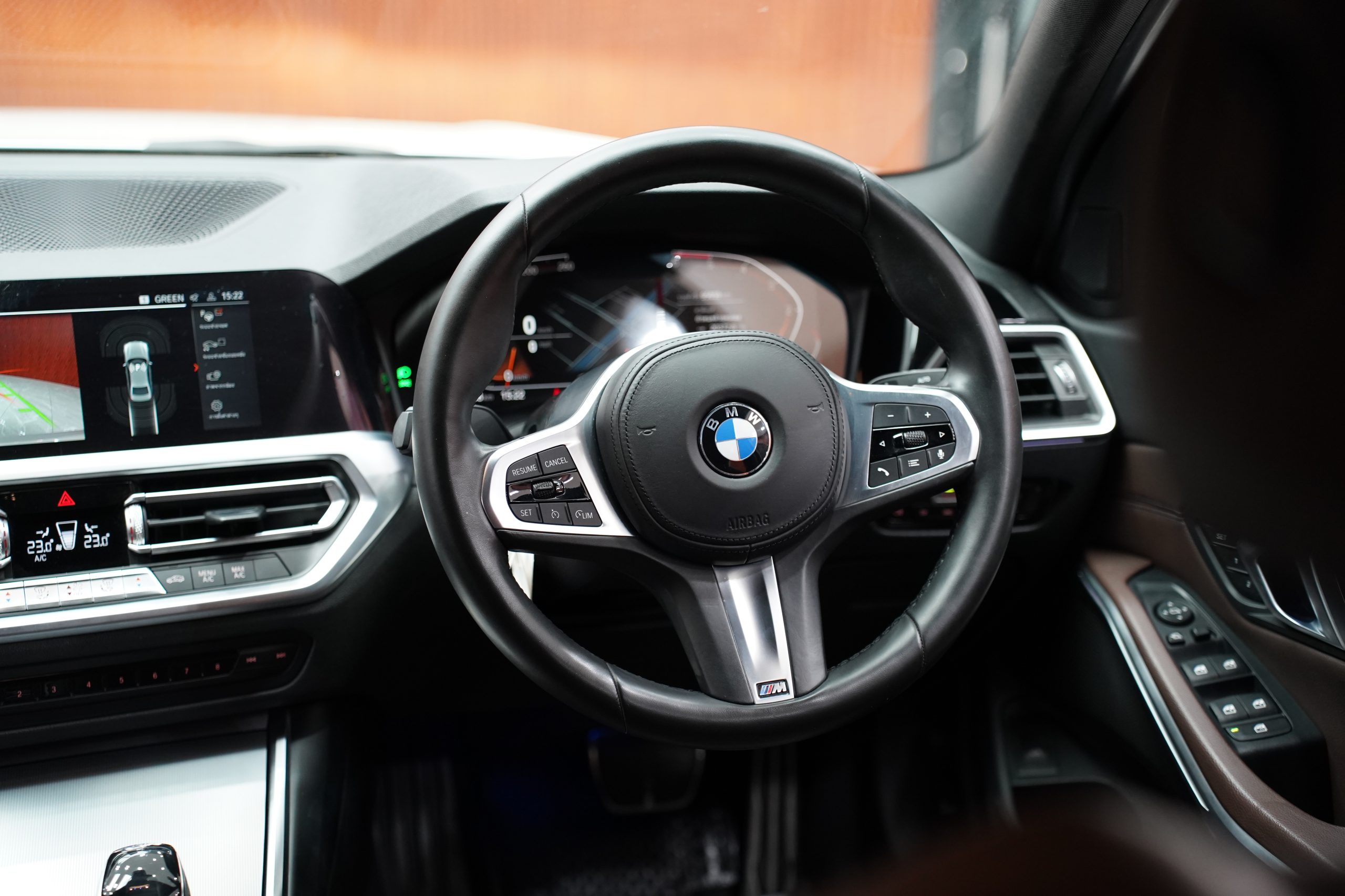 2020 BMW 320d 2.0 G20 (ปี 19-26) M Sport Sedan - Image 21