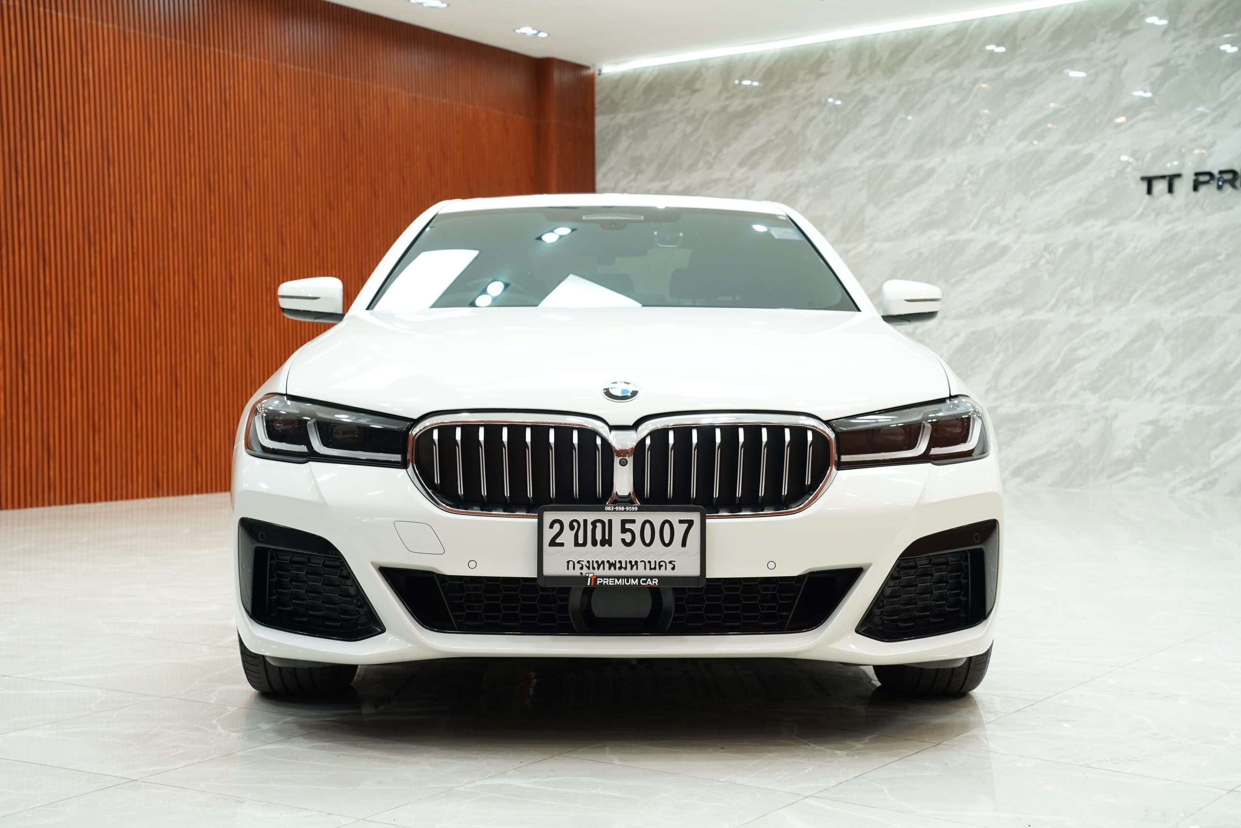 2021 BMW 530e 2.0 G30 (ปี 17-22) M Sport Sedan - Image 5