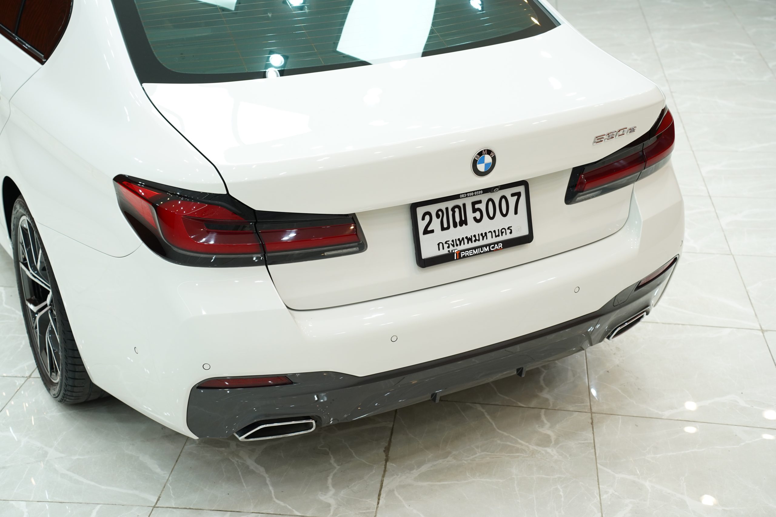 2021 BMW 530e 2.0 G30 (ปี 17-22) M Sport Sedan - Image 10