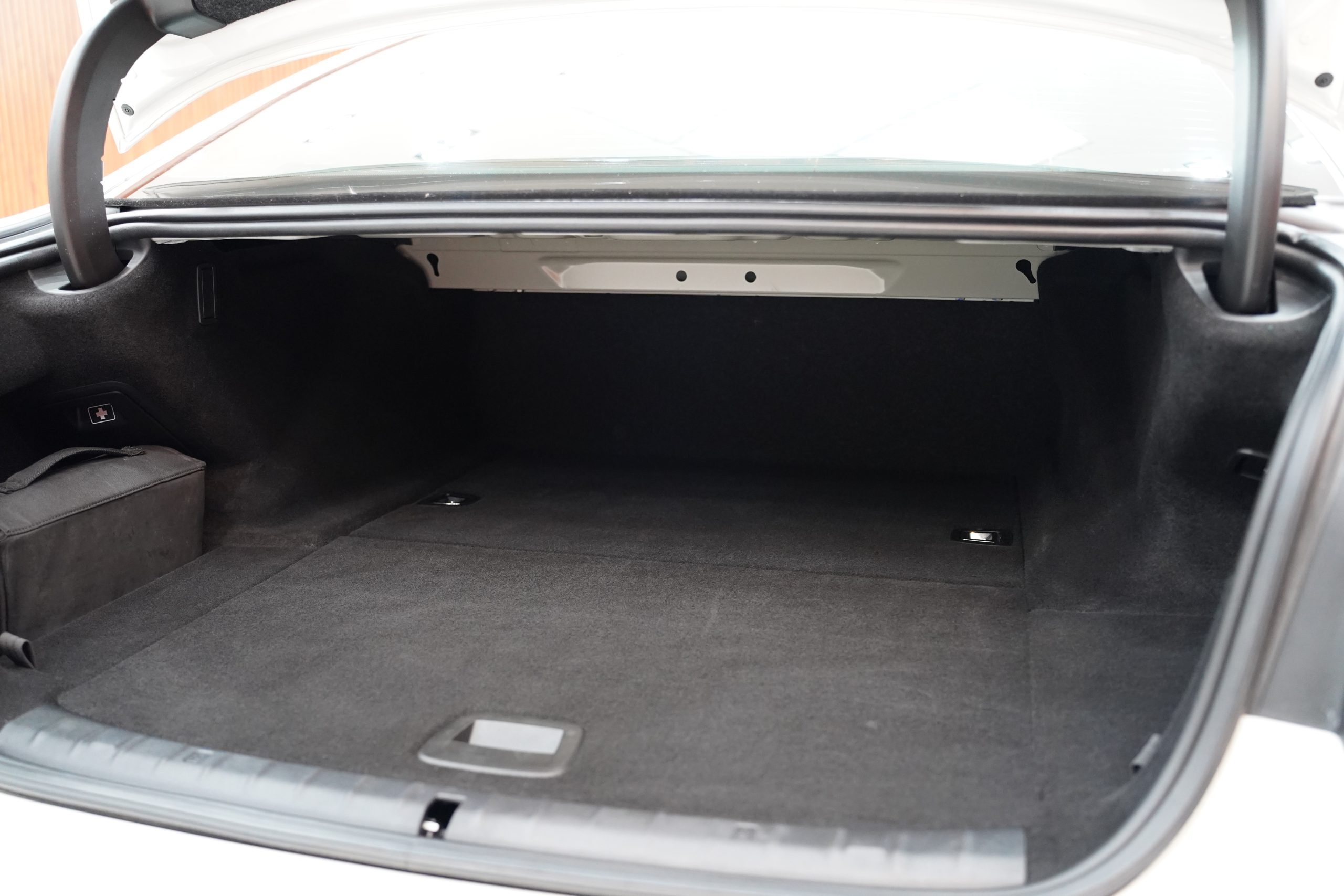 2021 BMW 530e 2.0 G30 (ปี 17-22) M Sport Sedan - Image 15