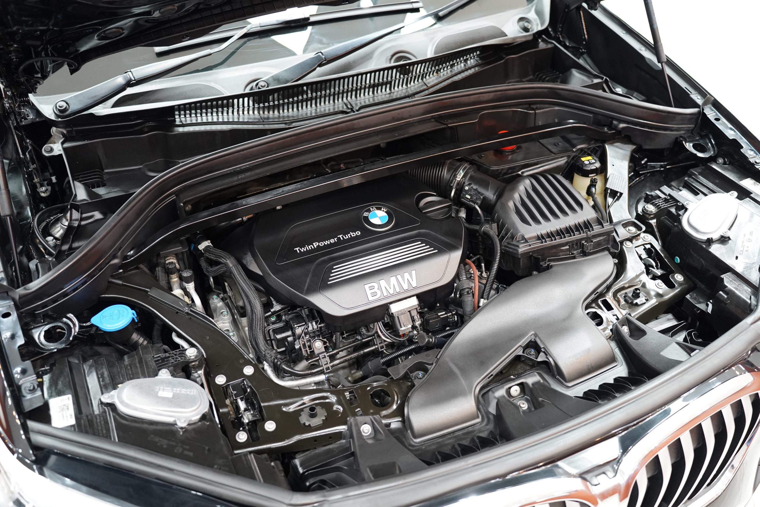 2022 BMW X1 2.0 F48 (ปี 16-20) sDrive20d xLine SUV - Image 13