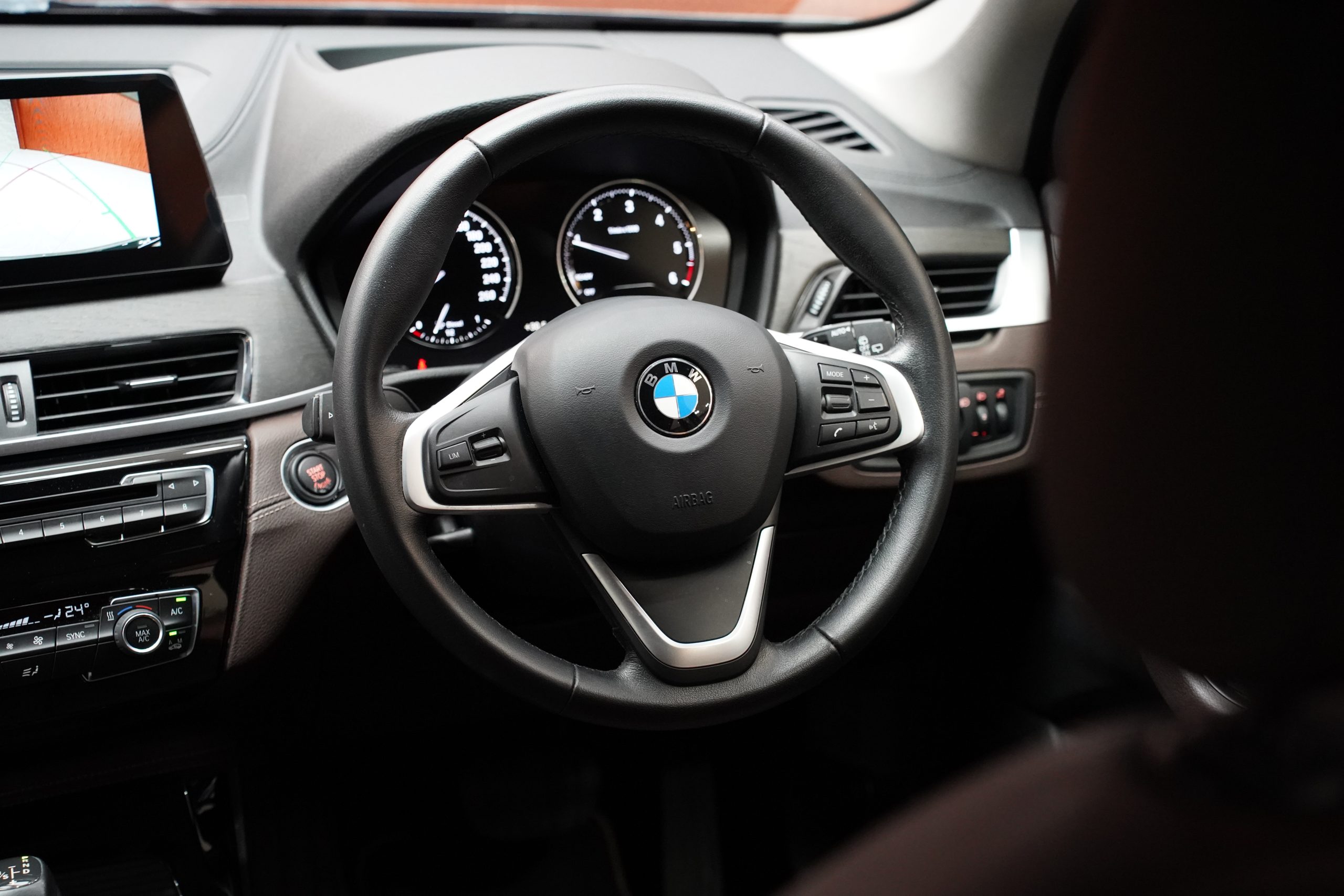 2022 BMW X1 2.0 F48 (ปี 16-20) sDrive20d xLine SUV - Image 20