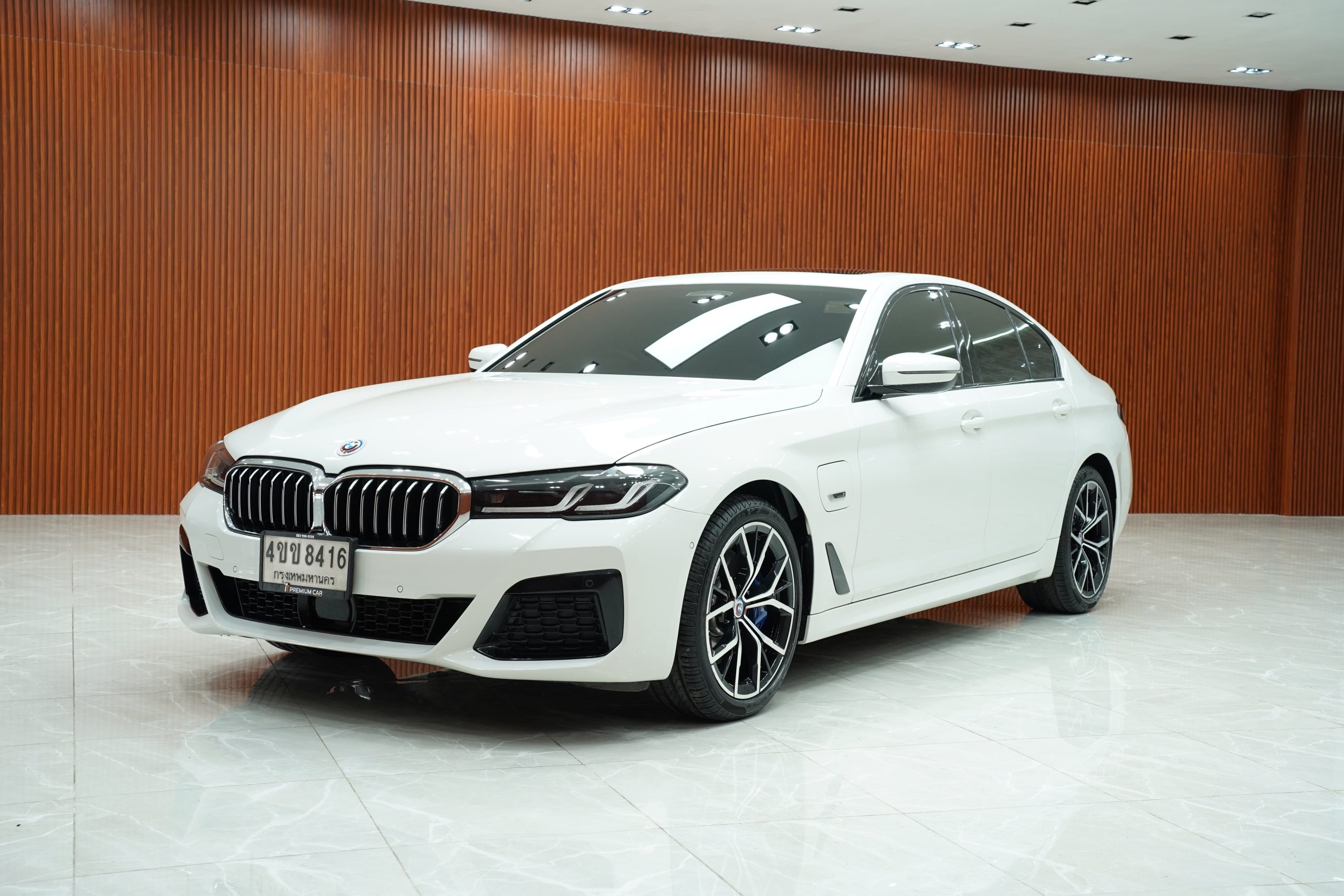 2023 BMW 530e 2.0 G30 (ปี 17-22) M Sport Sedan - Image 5