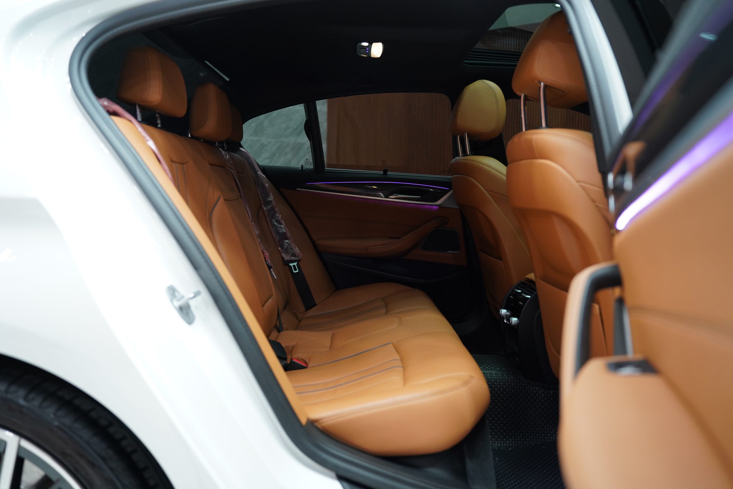 2023 BMW 530e 2.0 G30 (ปี 17-22) M Sport Sedan - Image 18