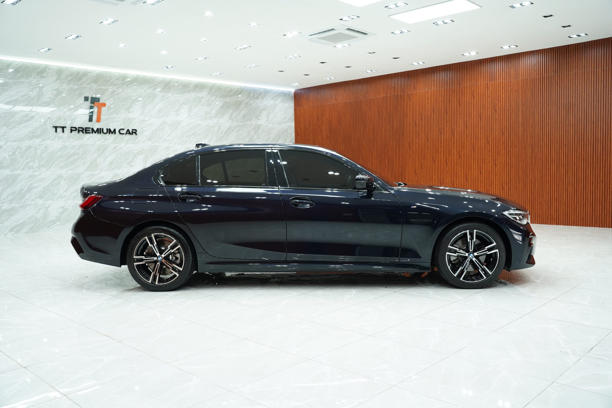 2024 BMW 330Li 2.0 G28 (ปี 21-26) M Sport Sedan - Image 7