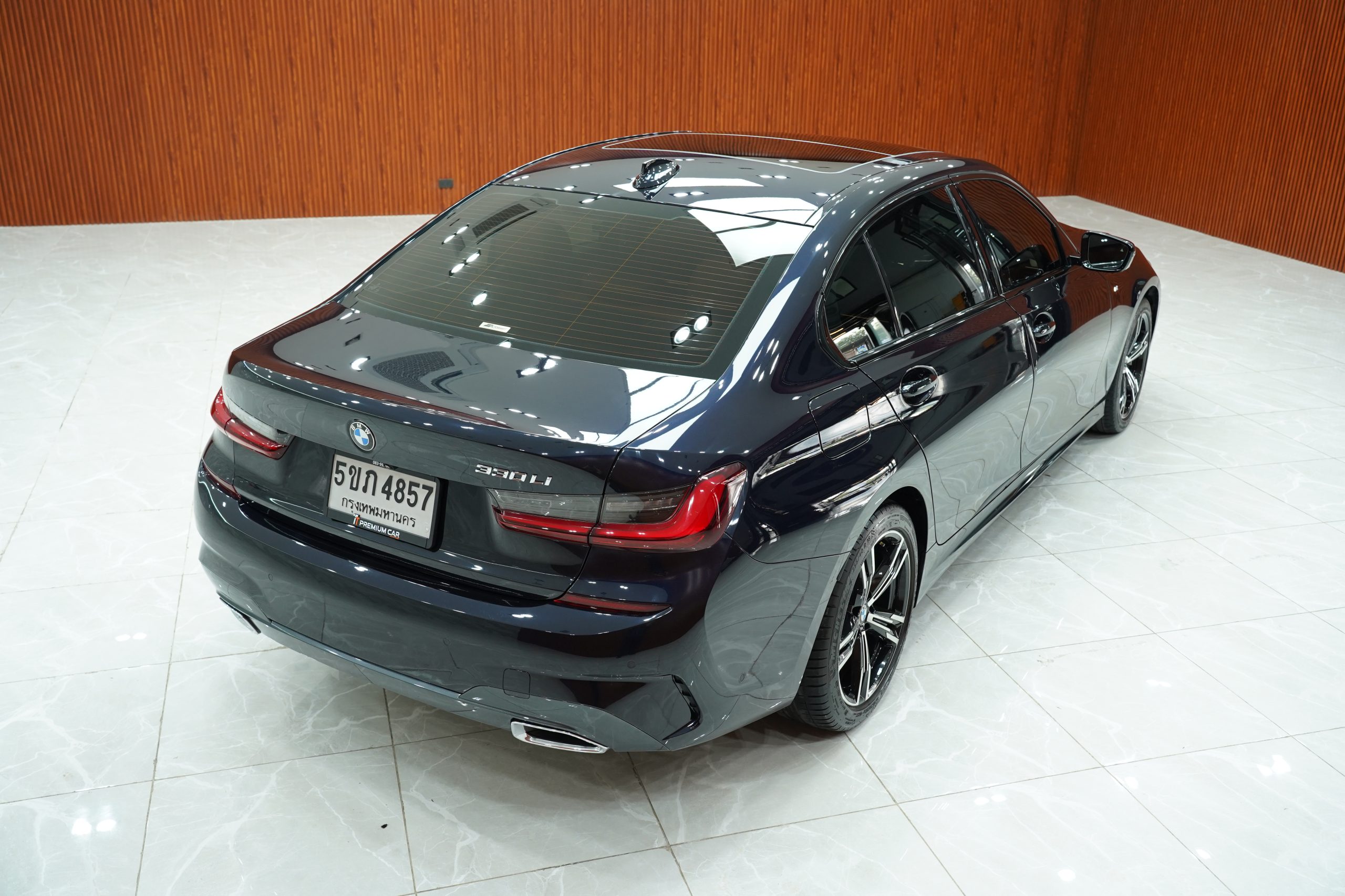 2024 BMW 330Li 2.0 G28 (ปี 21-26) M Sport Sedan - Image 8