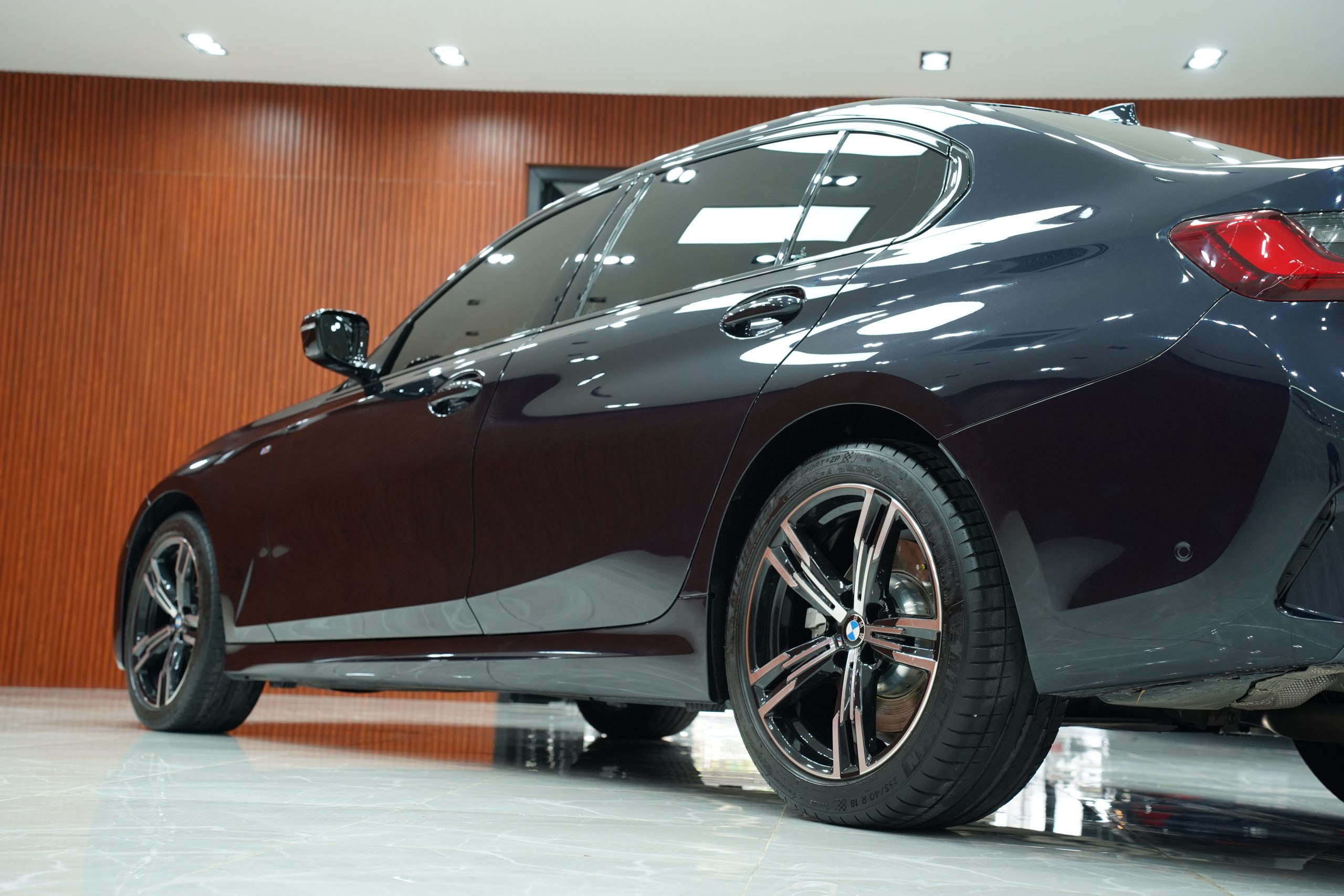 2024 BMW 330Li 2.0 G28 (ปี 21-26) M Sport Sedan - Image 10