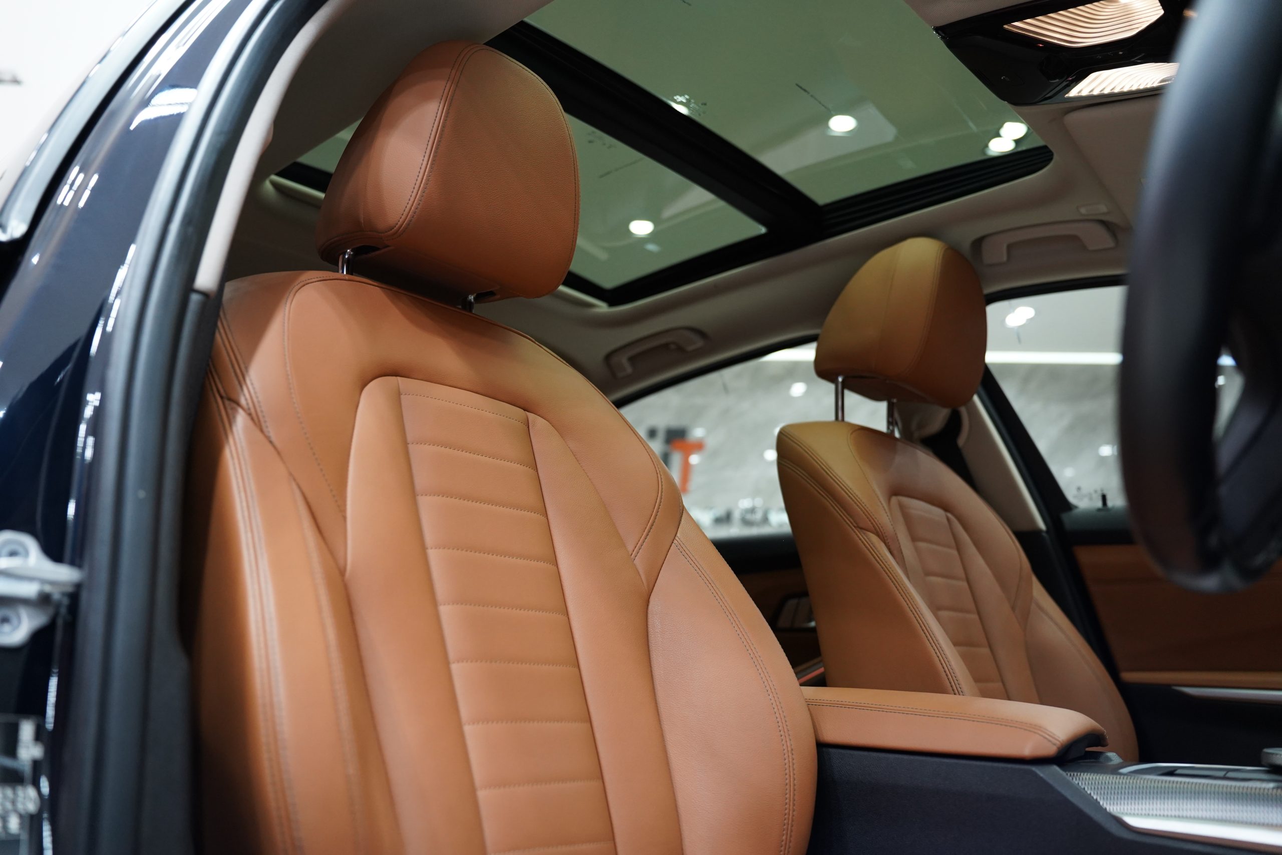 2024 BMW 330Li 2.0 G28 (ปี 21-26) M Sport Sedan - Image 14