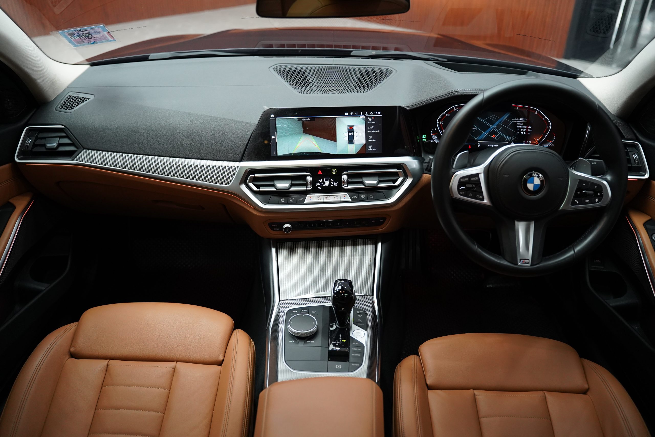 2024 BMW 330Li 2.0 G28 (ปี 21-26) M Sport Sedan - Image 11