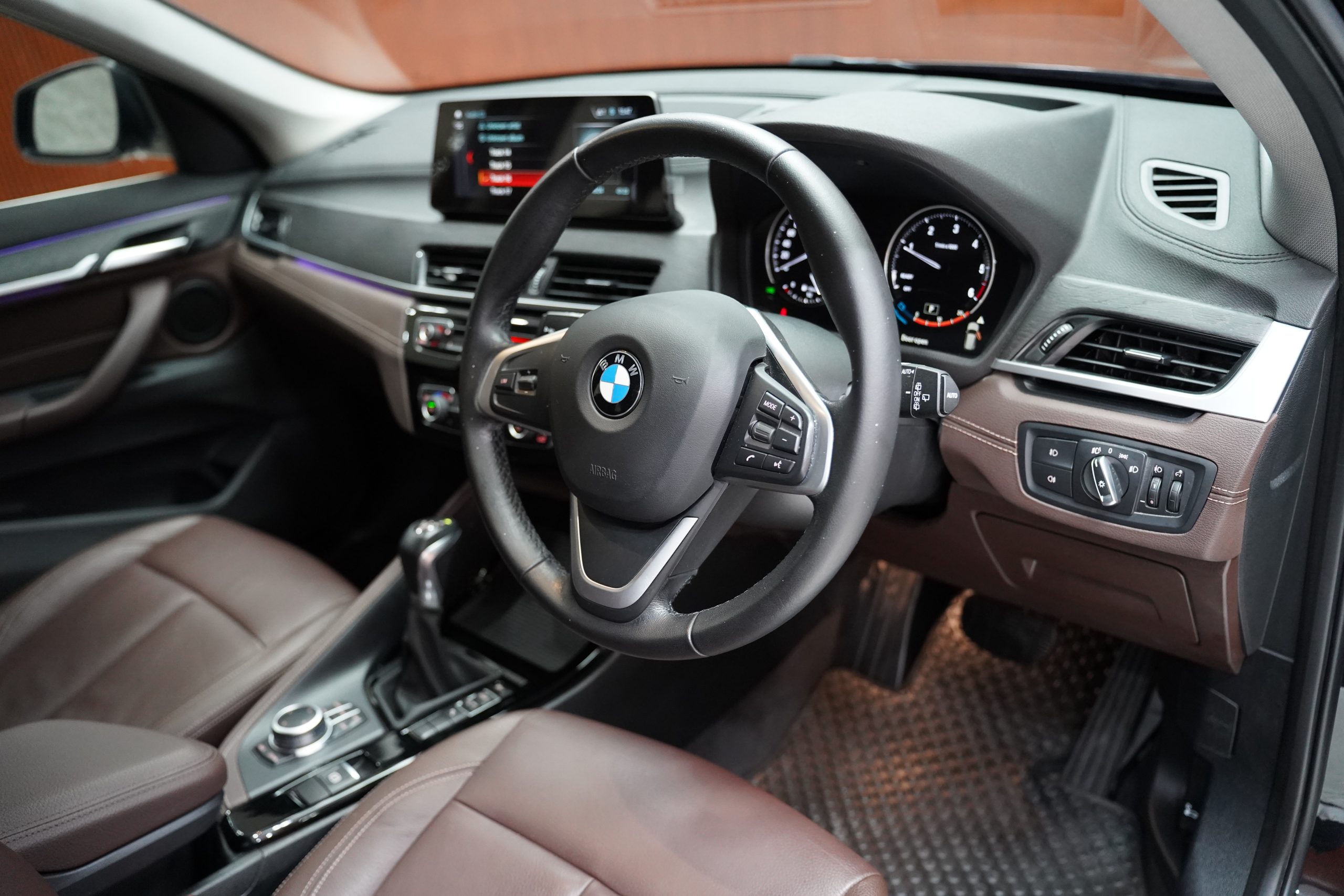 2021 BMW X1 2.0 F48 (ปี 16-20) sDrive20d xLine SUV - Image 14