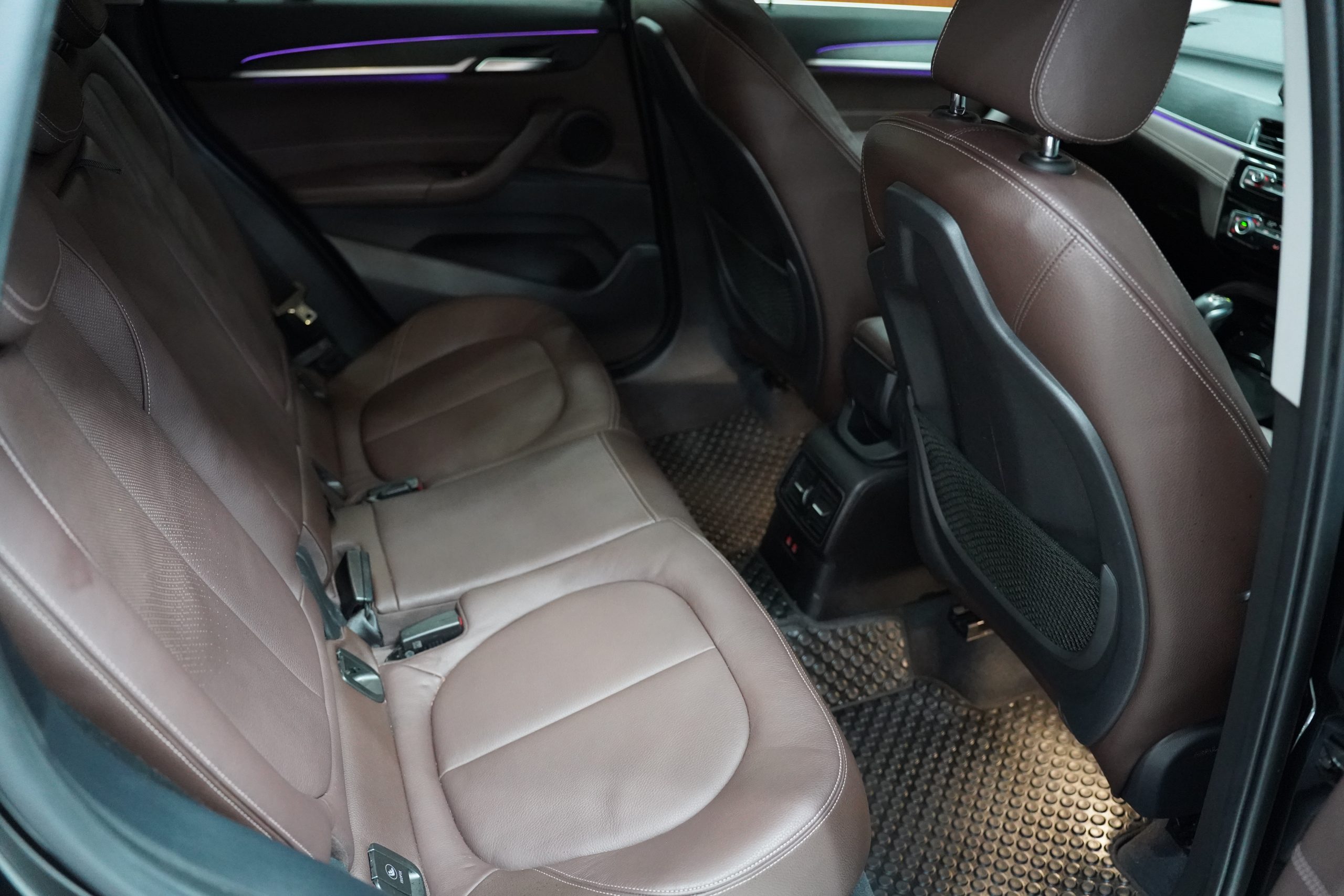 2021 BMW X1 2.0 F48 (ปี 16-20) sDrive20d xLine SUV - Image 20