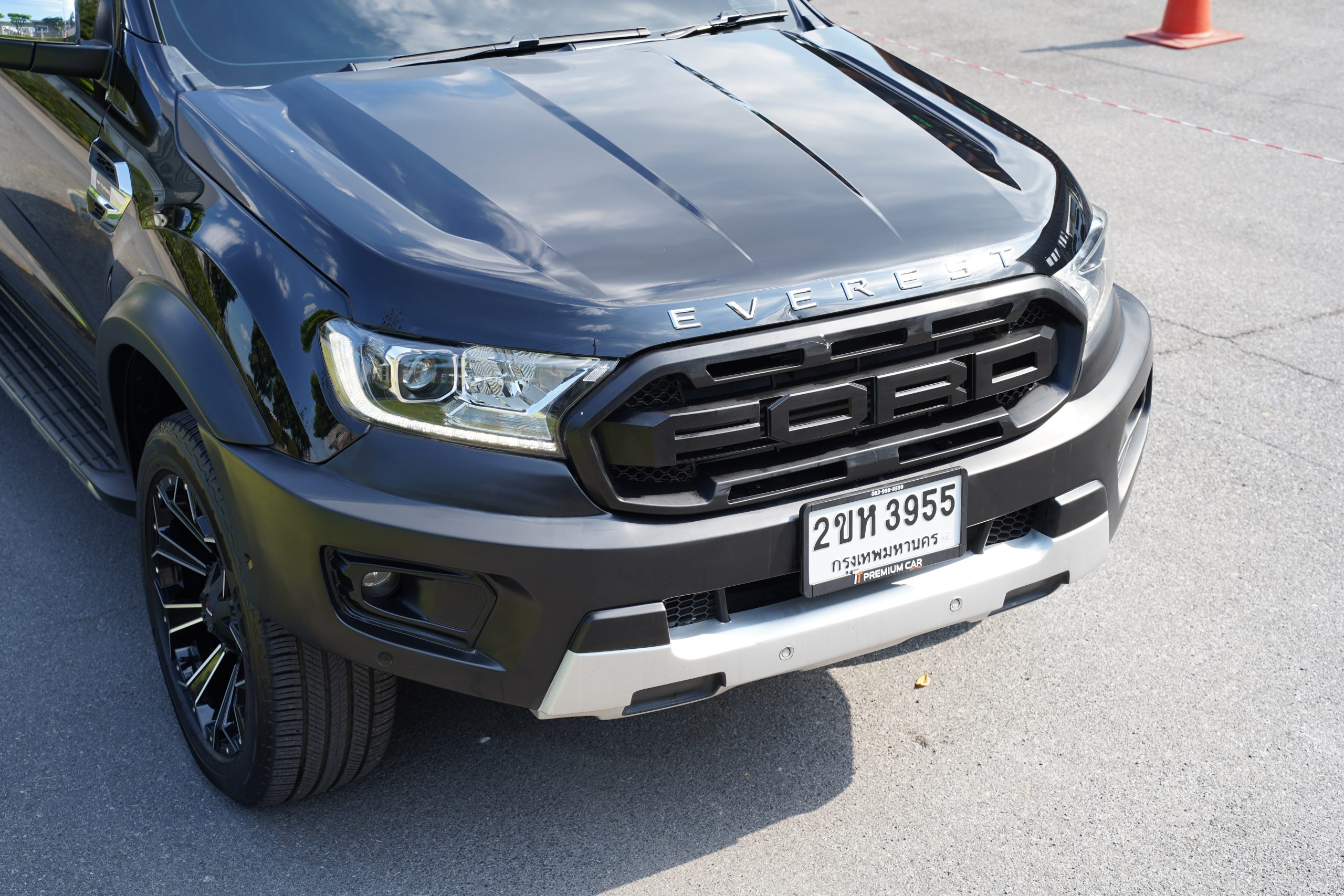 2022 Ford EVEREST 2.0 (ปี 15-22) Titanium+ SUV - Image 3