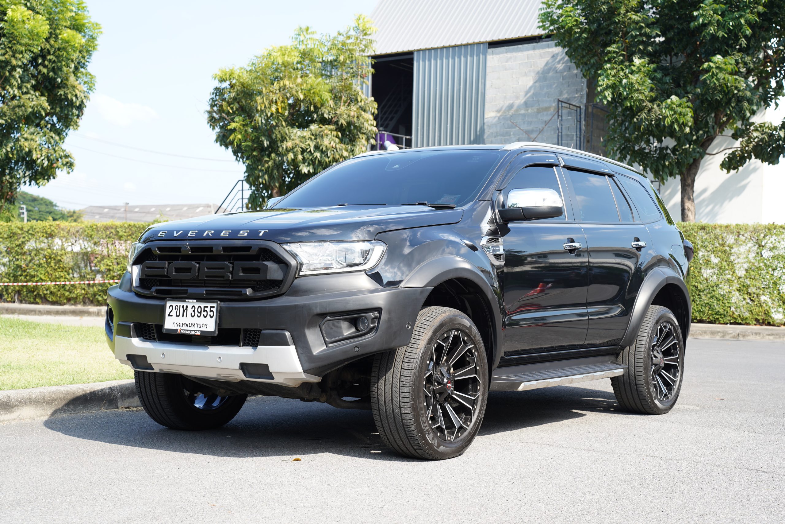 2022 Ford EVEREST 2.0 (ปี 15-22) Titanium+ SUV - Image 6