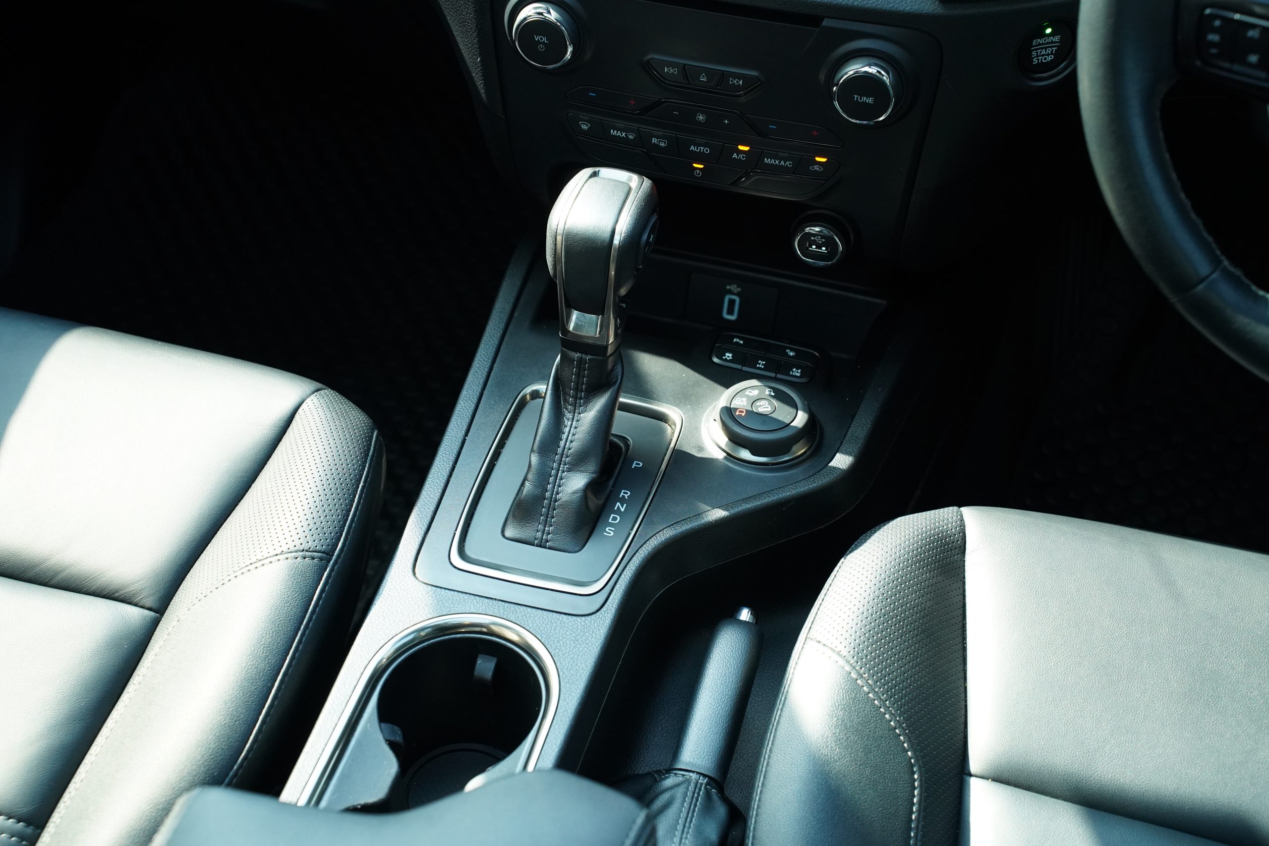 2022 Ford EVEREST 2.0 (ปี 15-22) Titanium+ SUV - Image 22