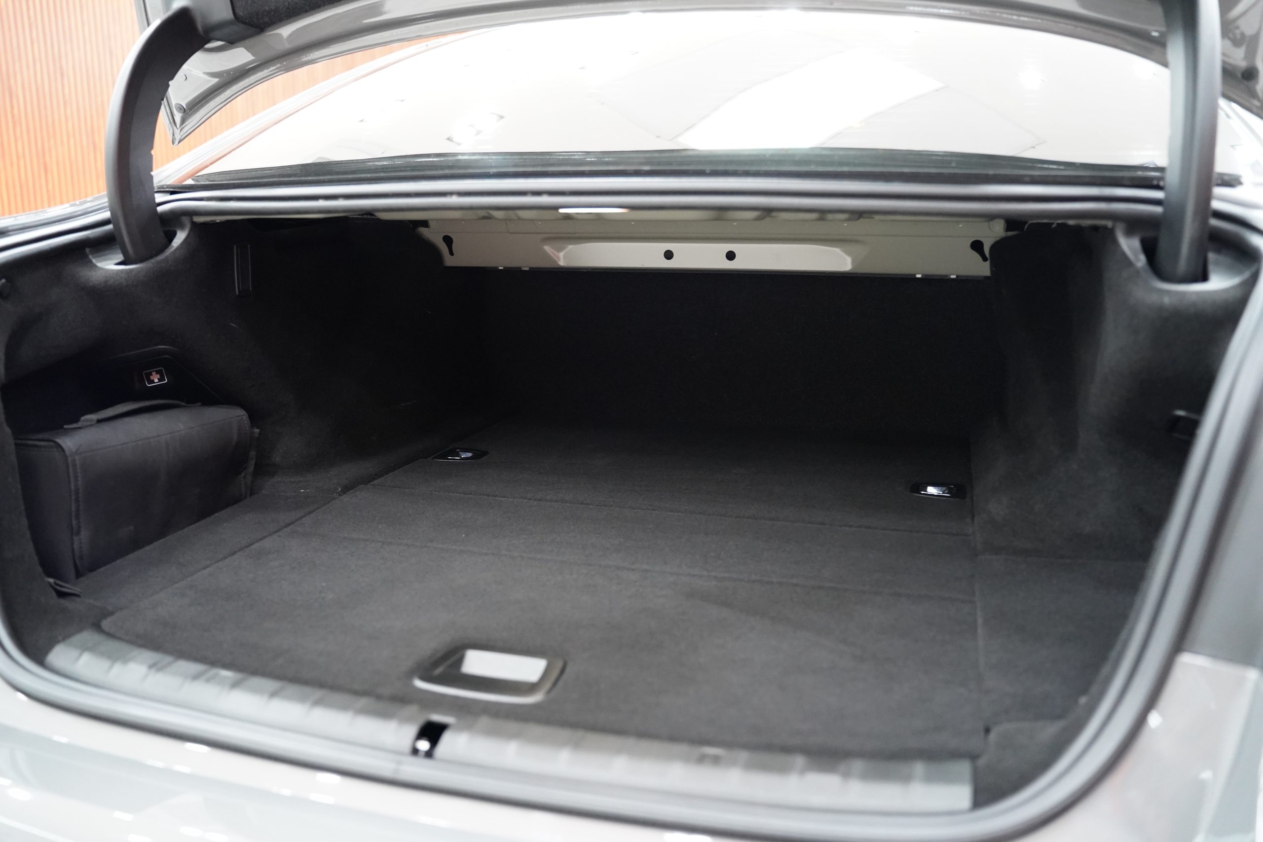 2022 BMW 530e 2.0 G30 (ปี 17-22) M Sport Sedan - Image 16