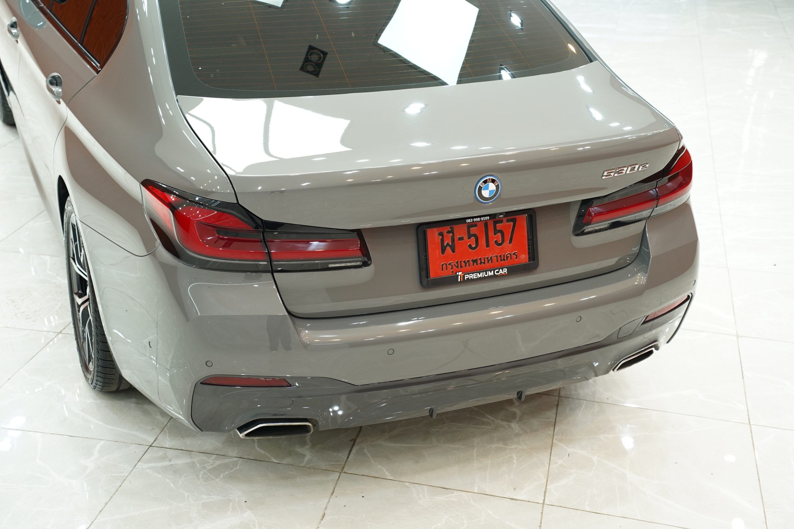 2022 BMW 530e 2.0 G30 (ปี 17-22) M Sport Sedan - Image 9