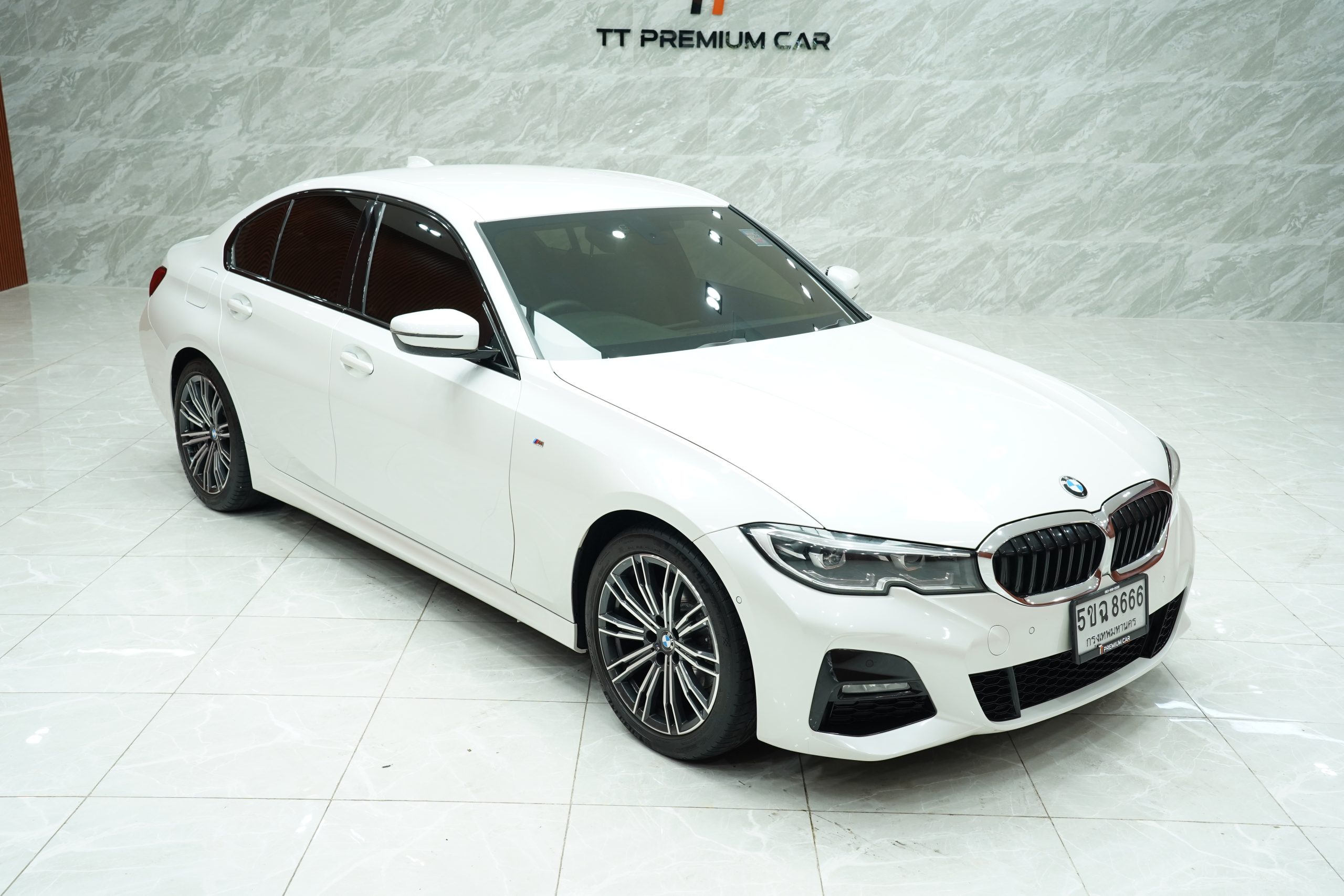 2020 BMW 320d 2.0 G20 (ปี 19-26) M Sport Sedan - Image 9