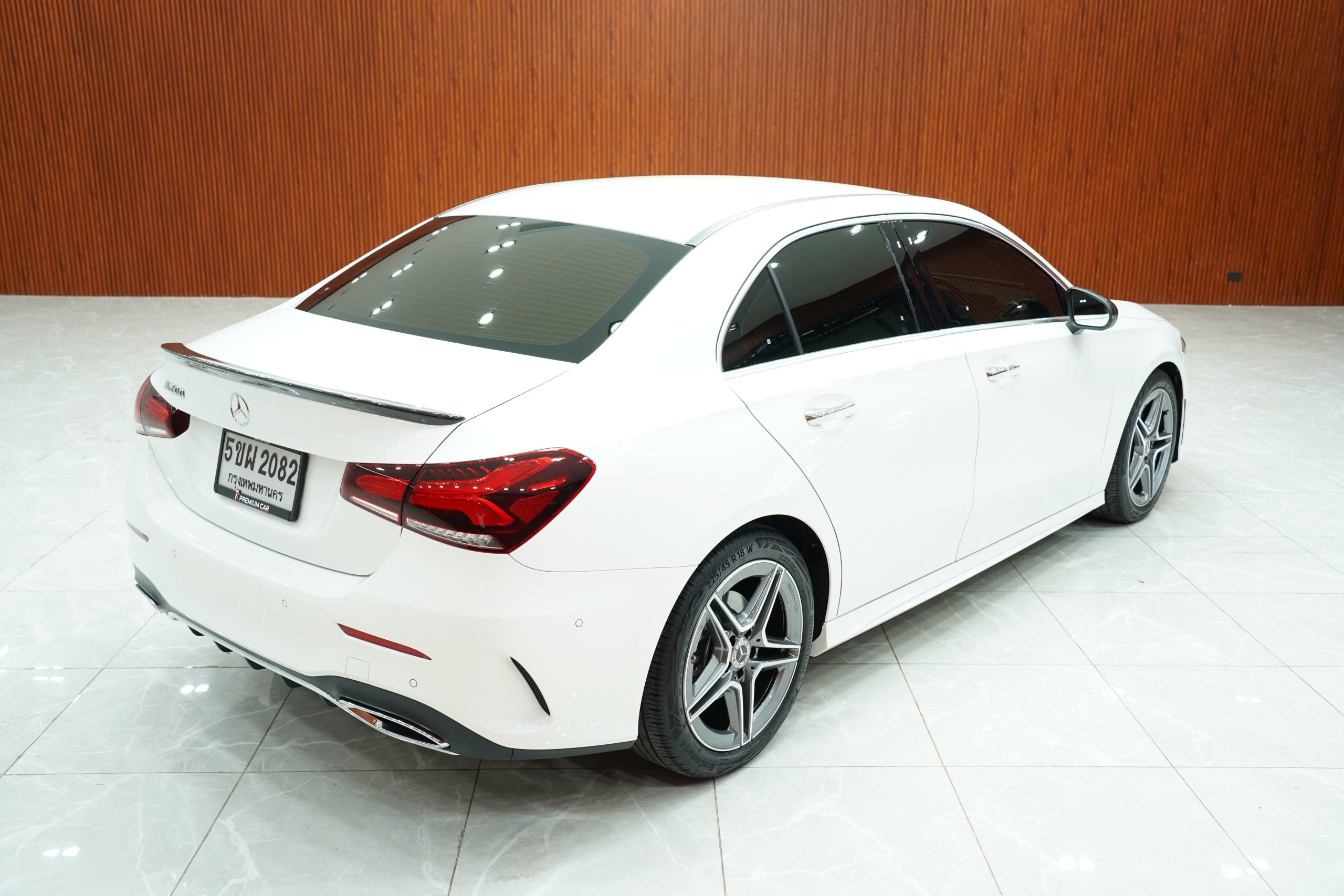 2022 Mercedes-Benz A200 1.3 W177 (ปี 19-25) AMG Dynamic Sedan - Image 7