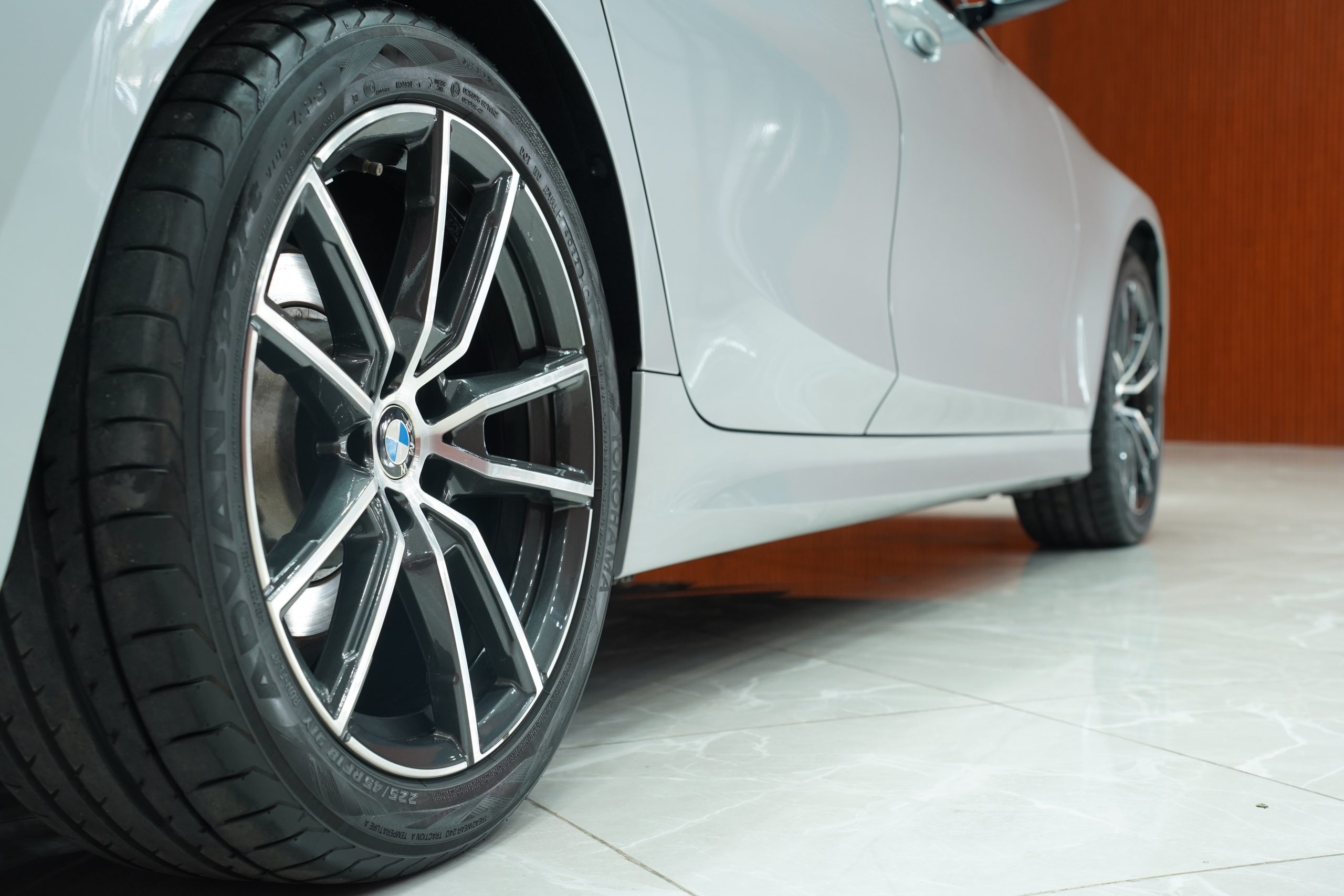 2020 BMW 320d 2.0 G20 (ปี 19-26) Sport Sedan - Image 10