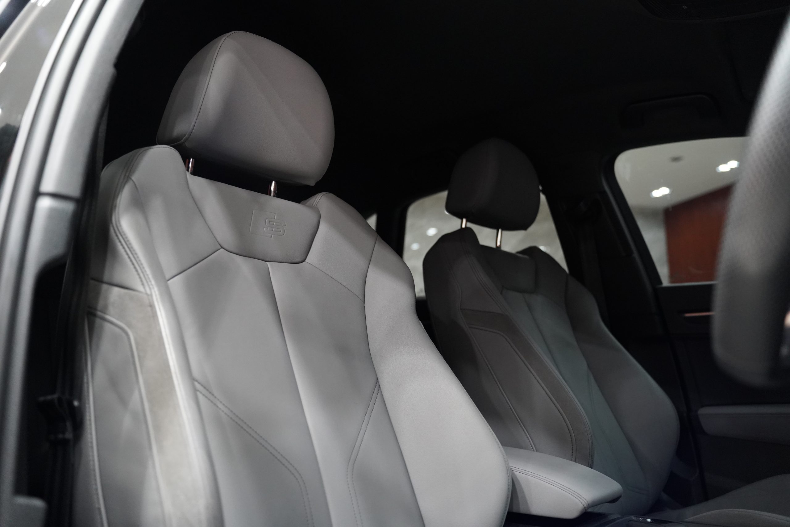 2022 Audi Q3 1.4 (ปี 19-25) 35 TFSI S line SUV - Image 12