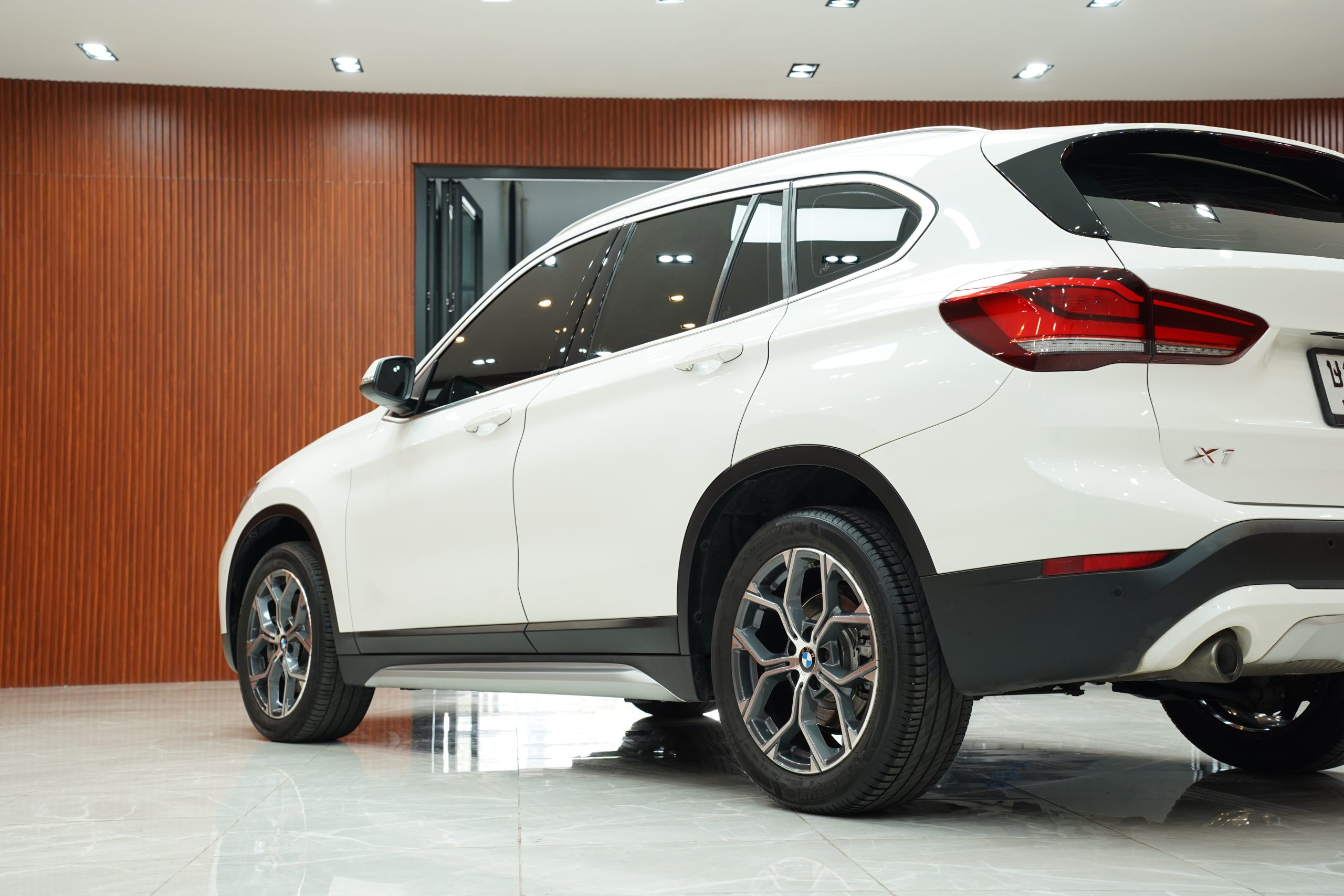 2022 BMW X1 2.0 F48 (ปี 16-20) sDrive20d xLine SUV - Image 9