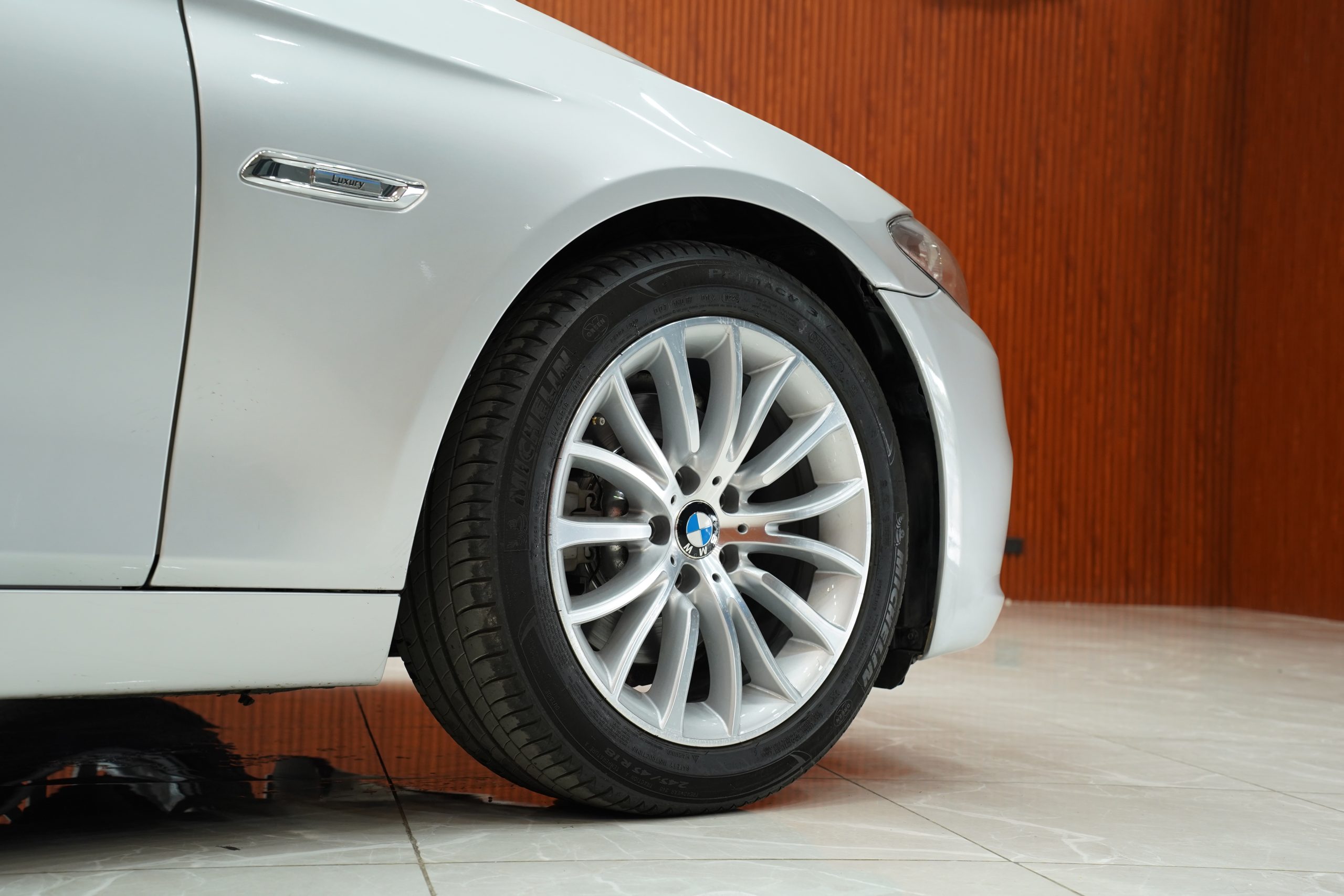 2016 BMW 525d 2.0 F10 (ปี 10-16) Luxury Sedan - Image 6