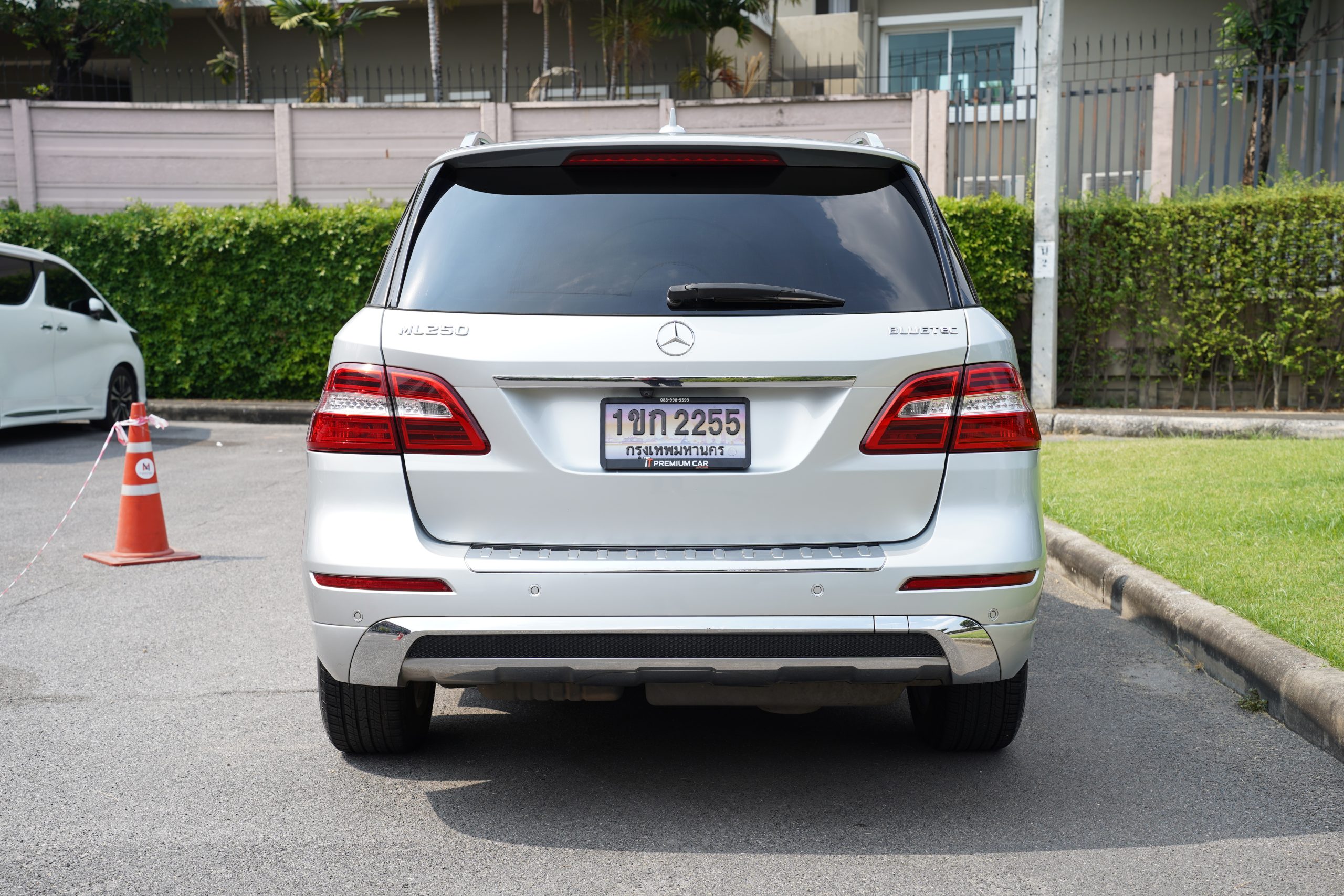 2012 Mercedes-Benz ML250 2.1 W166 (ปี 12-16) CDI BlueEFFICIENCY 4WD SUV - Image 6