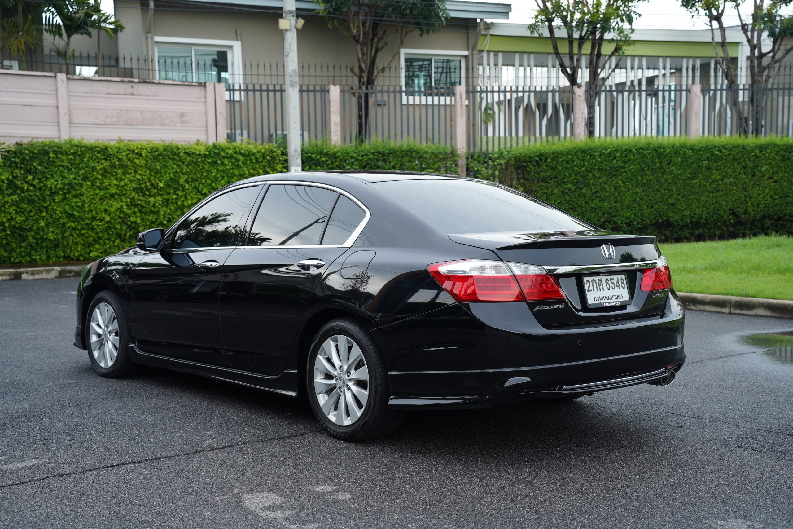 2013 Honda ACCORD 2.0 EL Sedan - Image 5