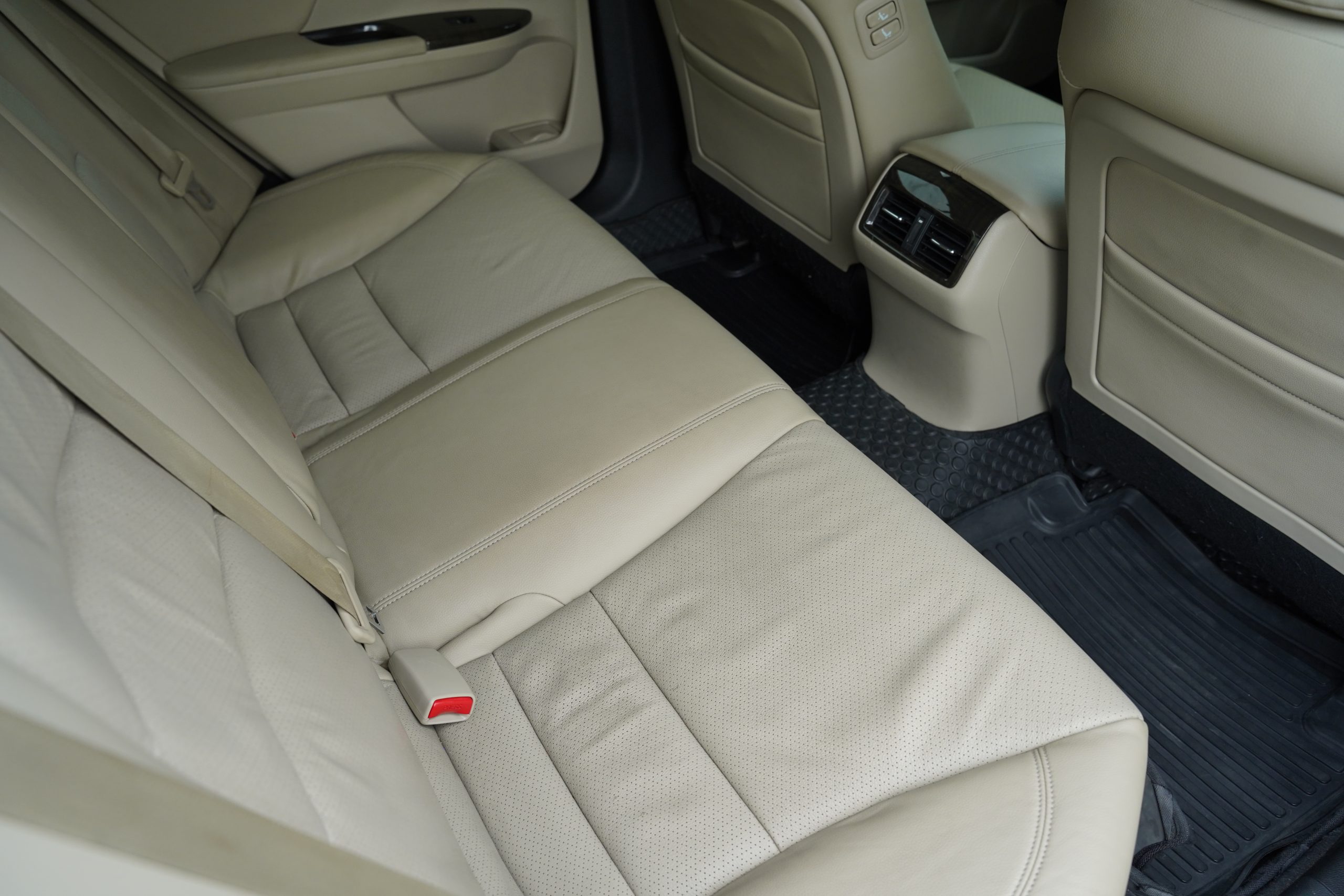 2013 Honda ACCORD 2.0 EL Sedan - Image 16