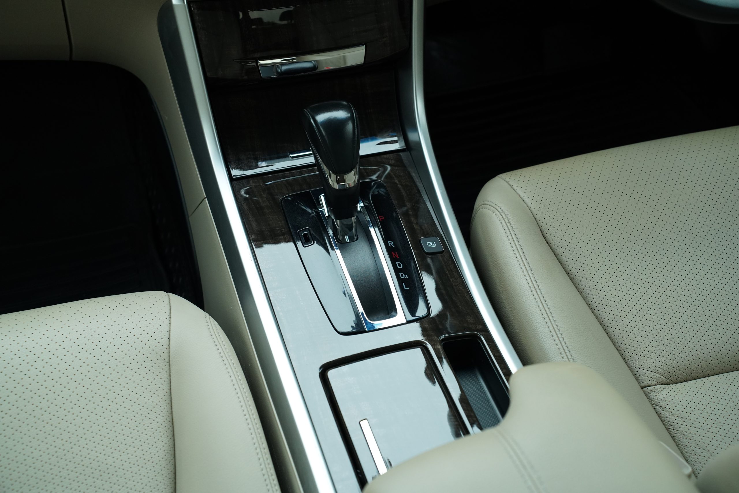 2013 Honda ACCORD 2.0 EL Sedan - Image 20