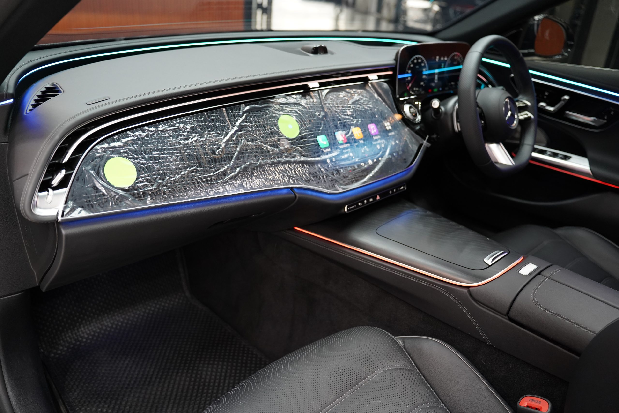 2025 Mercedes-Benz E350 2.0 W214 (ปี 24-31) e AMG Dynamic Sedan - Image 13