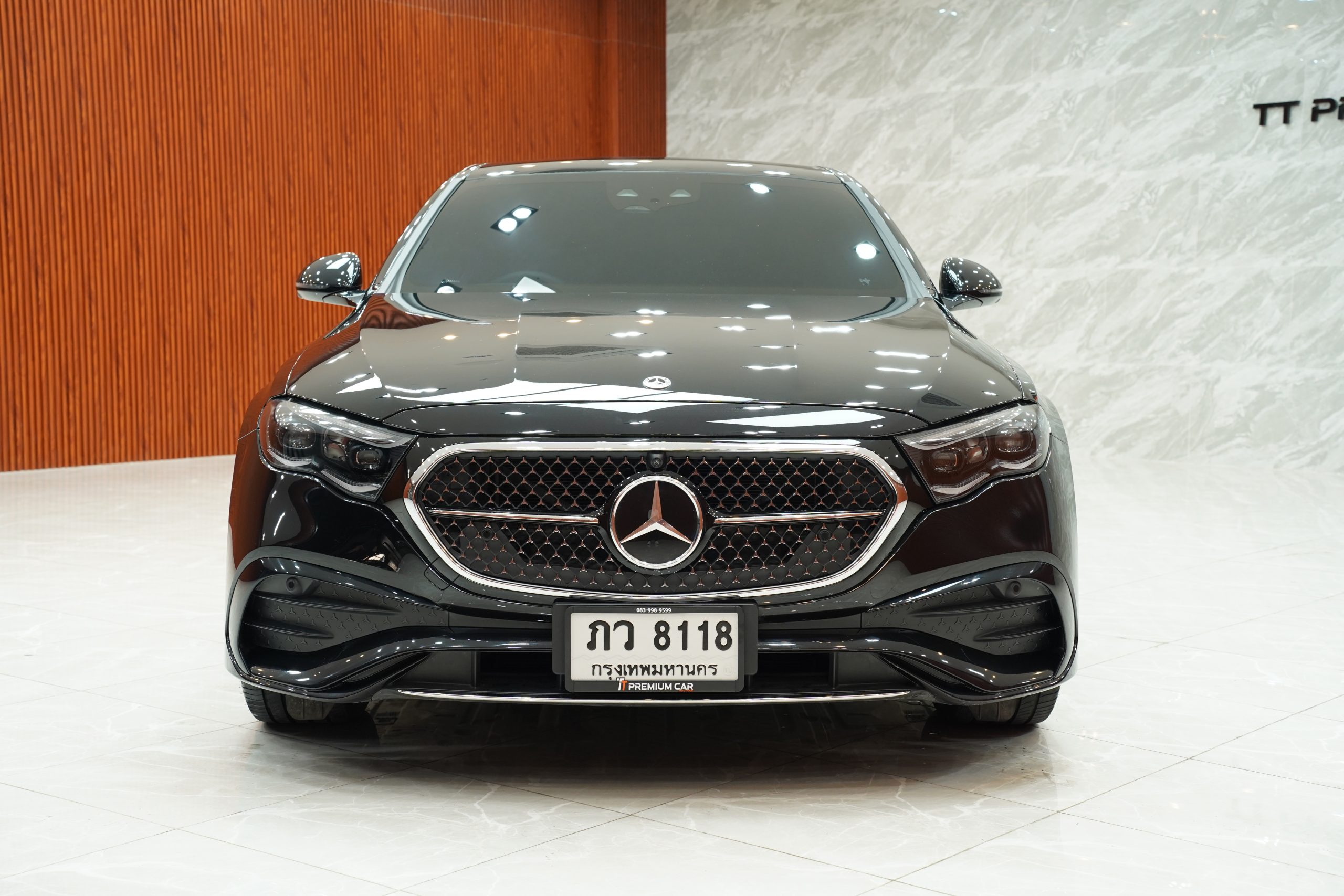 2025 Mercedes-Benz E350 2.0 W214 (ปี 24-31) e AMG Dynamic Sedan - Image 24