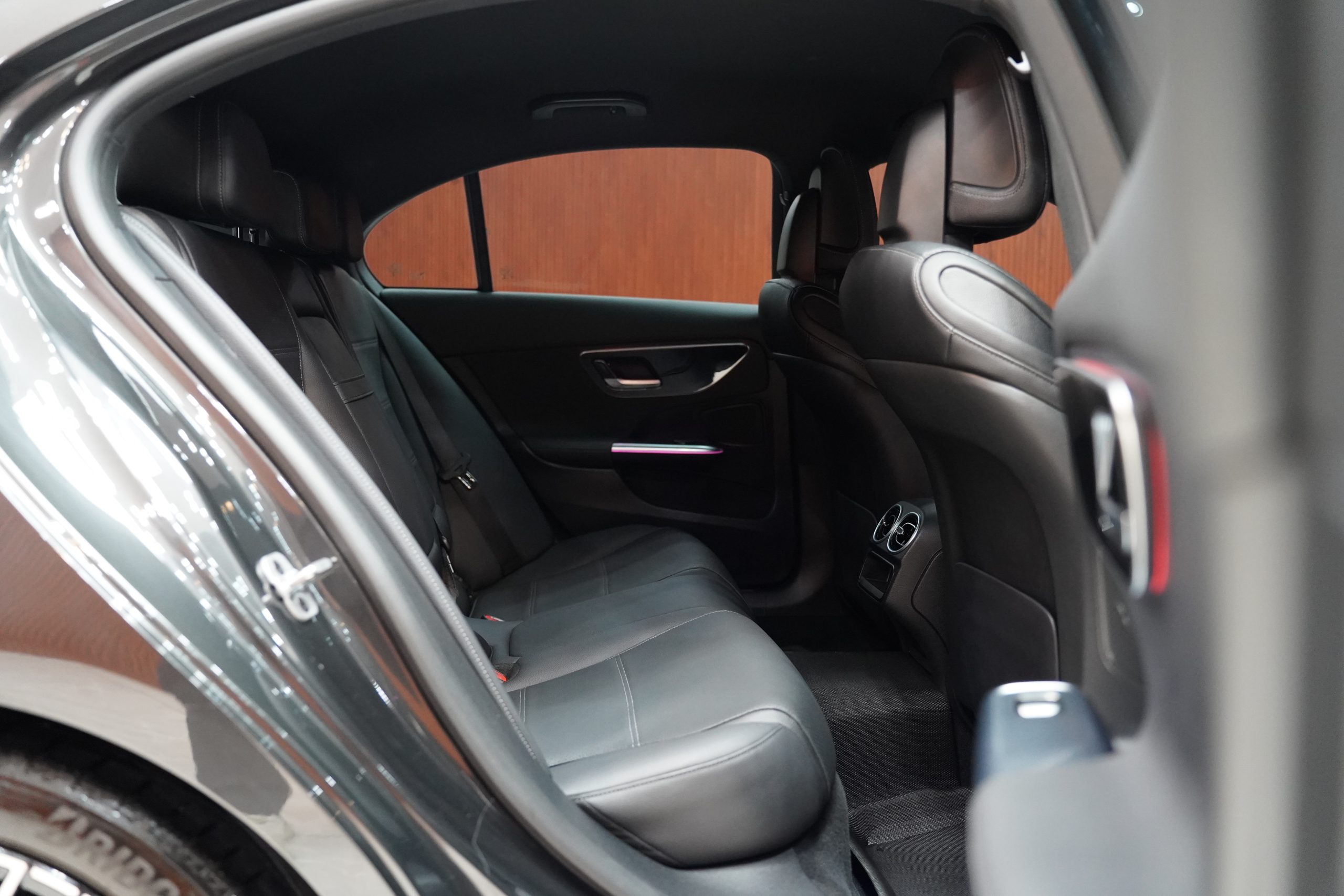 2023 Mercedes-Benz C220 2.0 W206 (ปี 22-30) d Avantgarde Sedan - Image 16