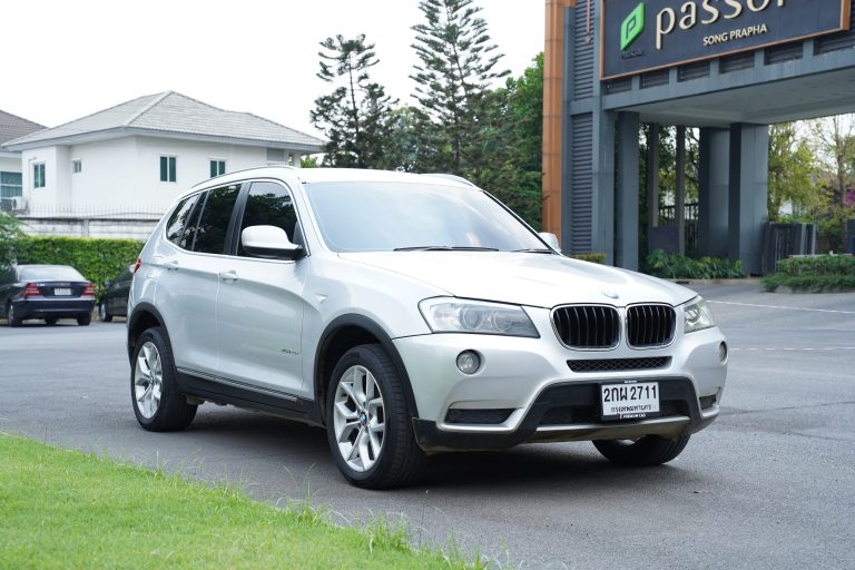 2013 BMW X3 2.0 F25 (ปี 10-17) xDrive20d Highline AWD SUV