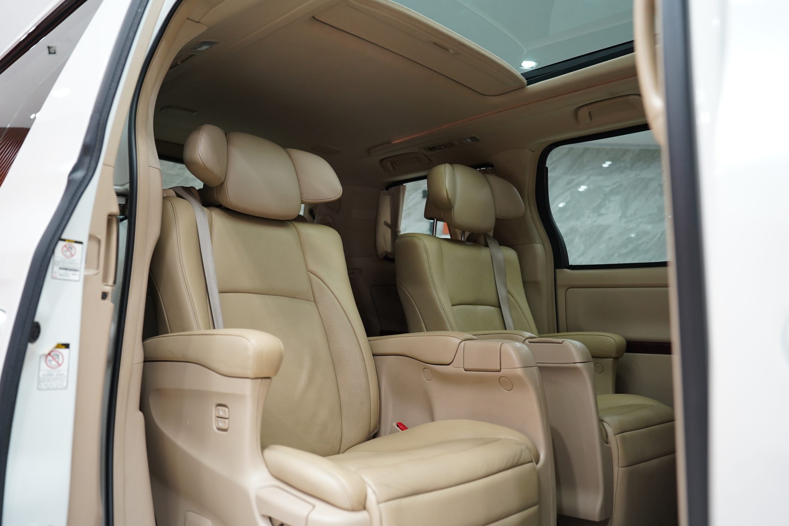 2009 Toyota VELLFIRE 3.5 (ปี 08-14) V Van - Image 20