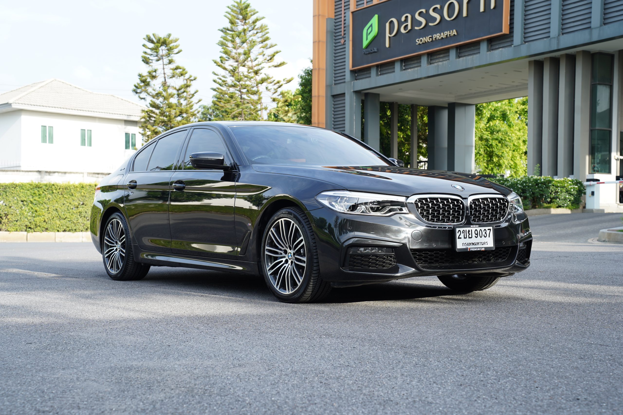 2020 BMW 530e 2.0 G30 M Sport Sedan