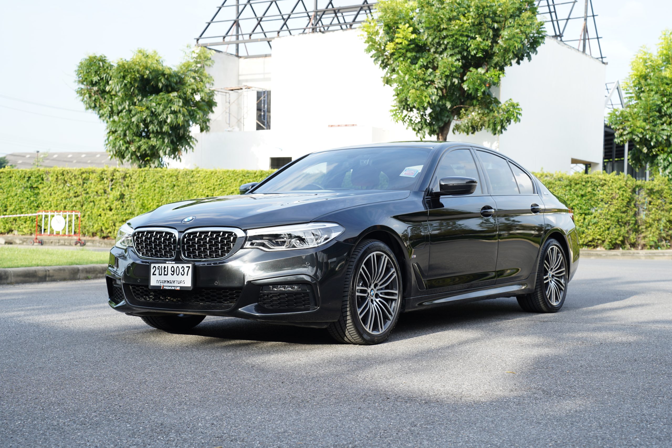 2020 BMW 530e 2.0 G30 M Sport Sedan - Image 3