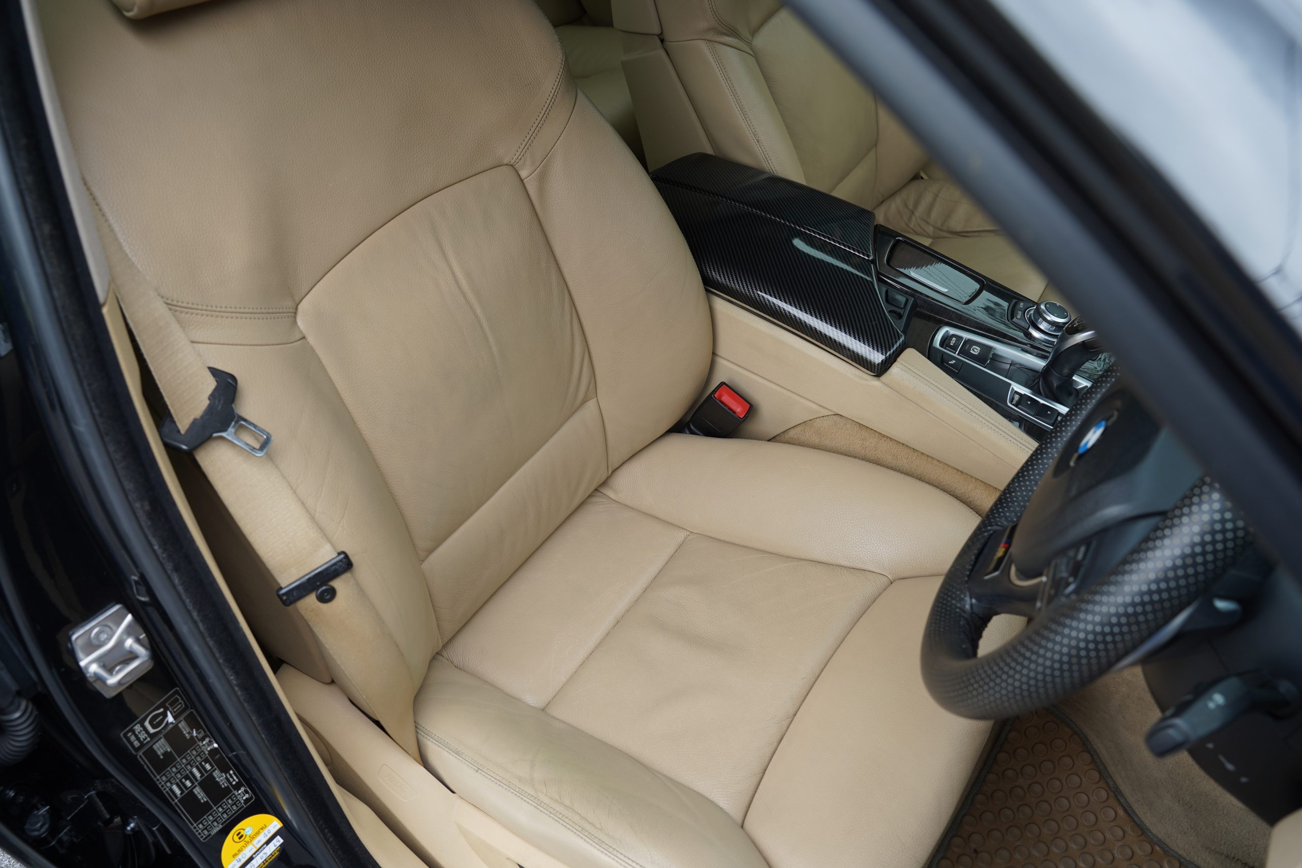 2010 BMW 525d 3.0 F10 Sedan - Image 11