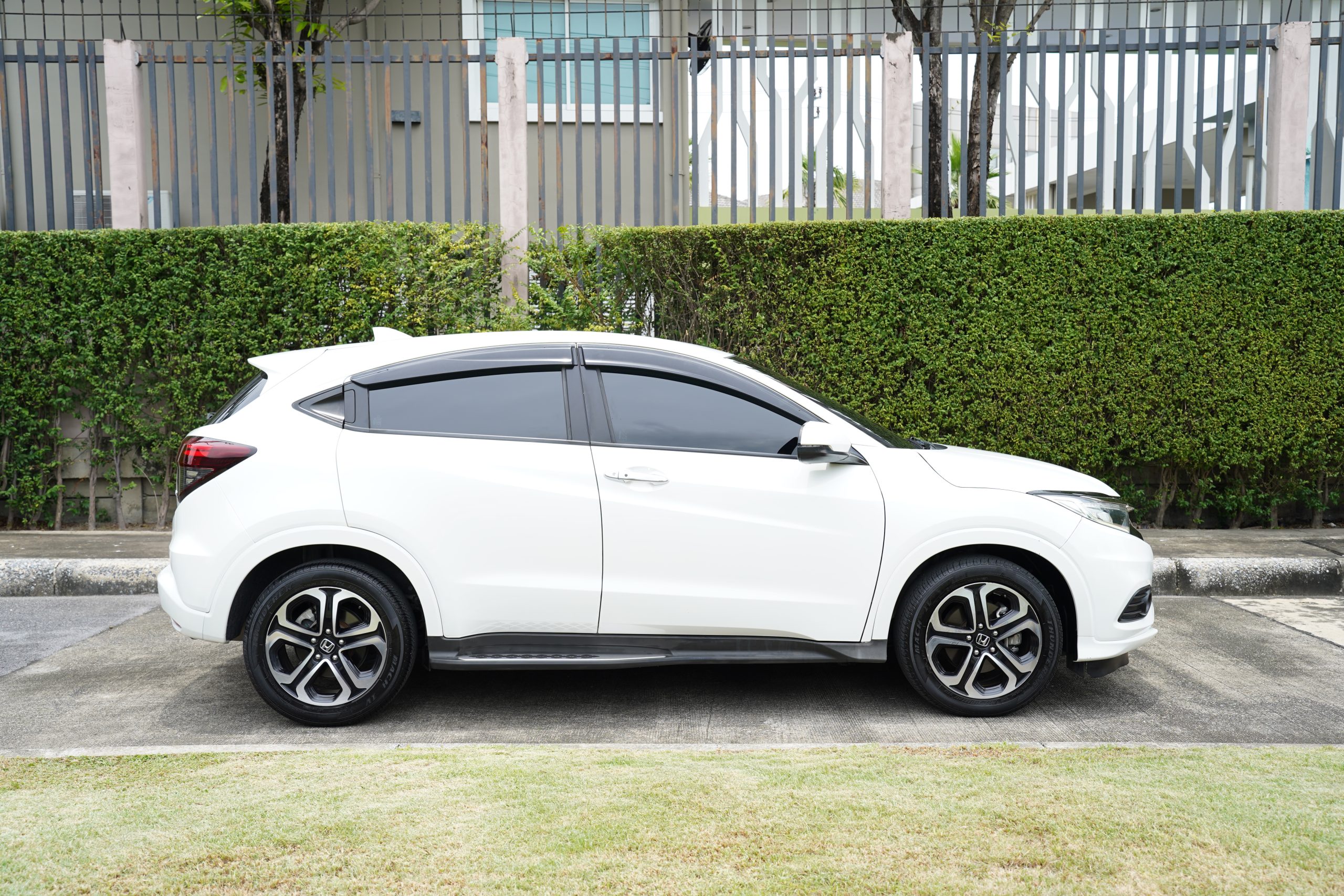 2019 Honda HR-V 1.8 (ปี 14-18) EL SUV - Image 8