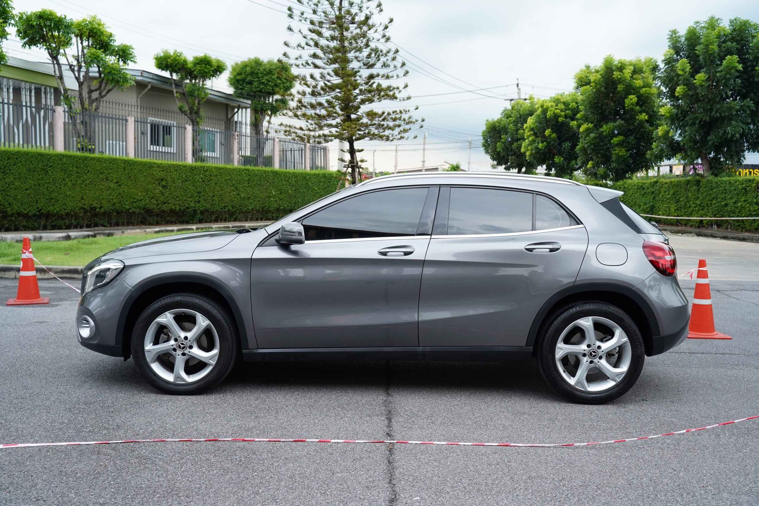 2018 Mercedes-Benz GLA200 1.6 W156 (ปี 14-20) Urban SUV - Image 5