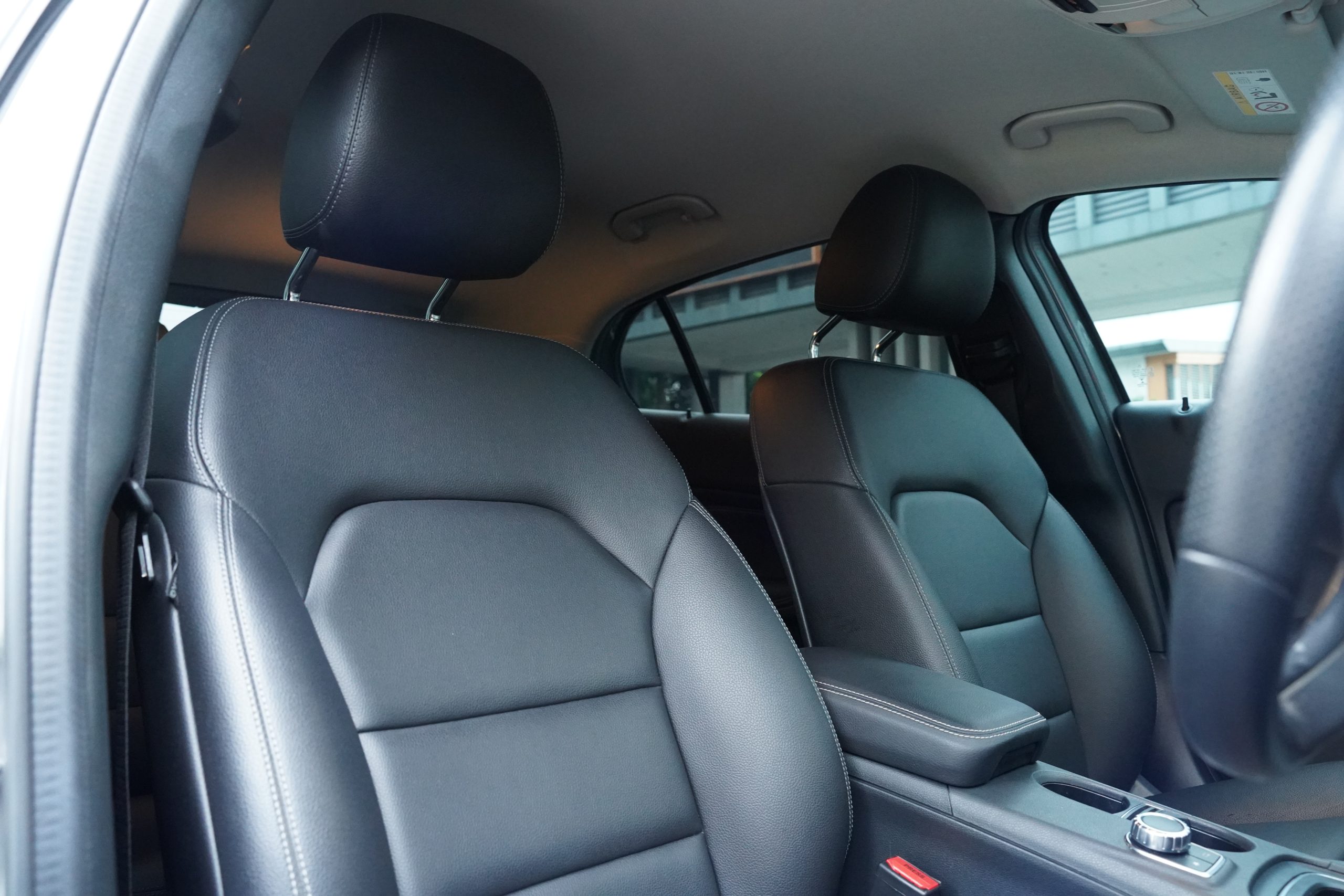 2018 Mercedes-Benz GLA200 1.6 W156 (ปี 14-20) Urban SUV - Image 15