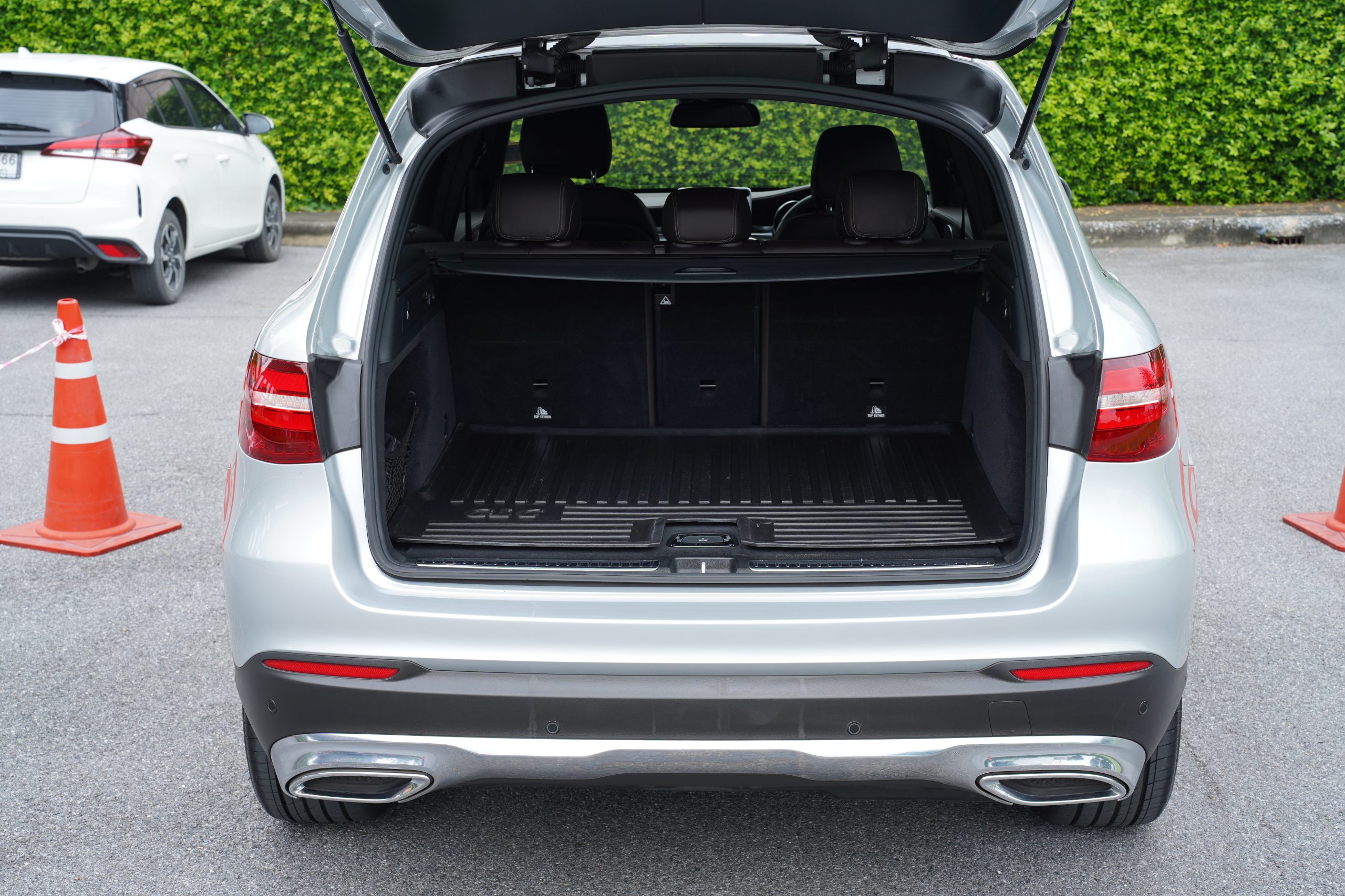 2019 Mercedes-Benz GLC250 2.1 W253 (ปี 15-22) d 4MATIC 4WD SUV - Image 11