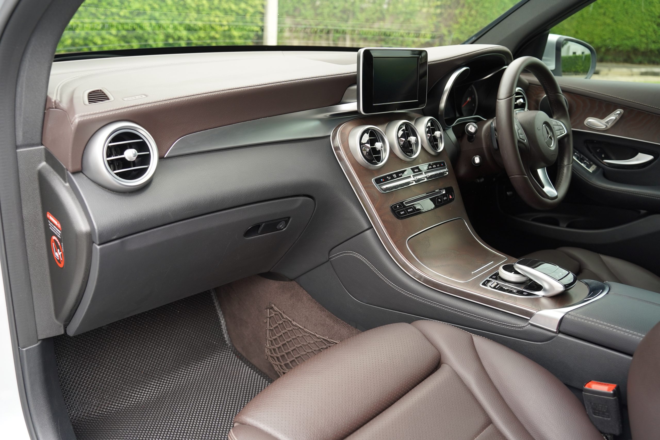 2019 Mercedes-Benz GLC250 2.1 W253 (ปี 15-22) d 4MATIC 4WD SUV - Image 20